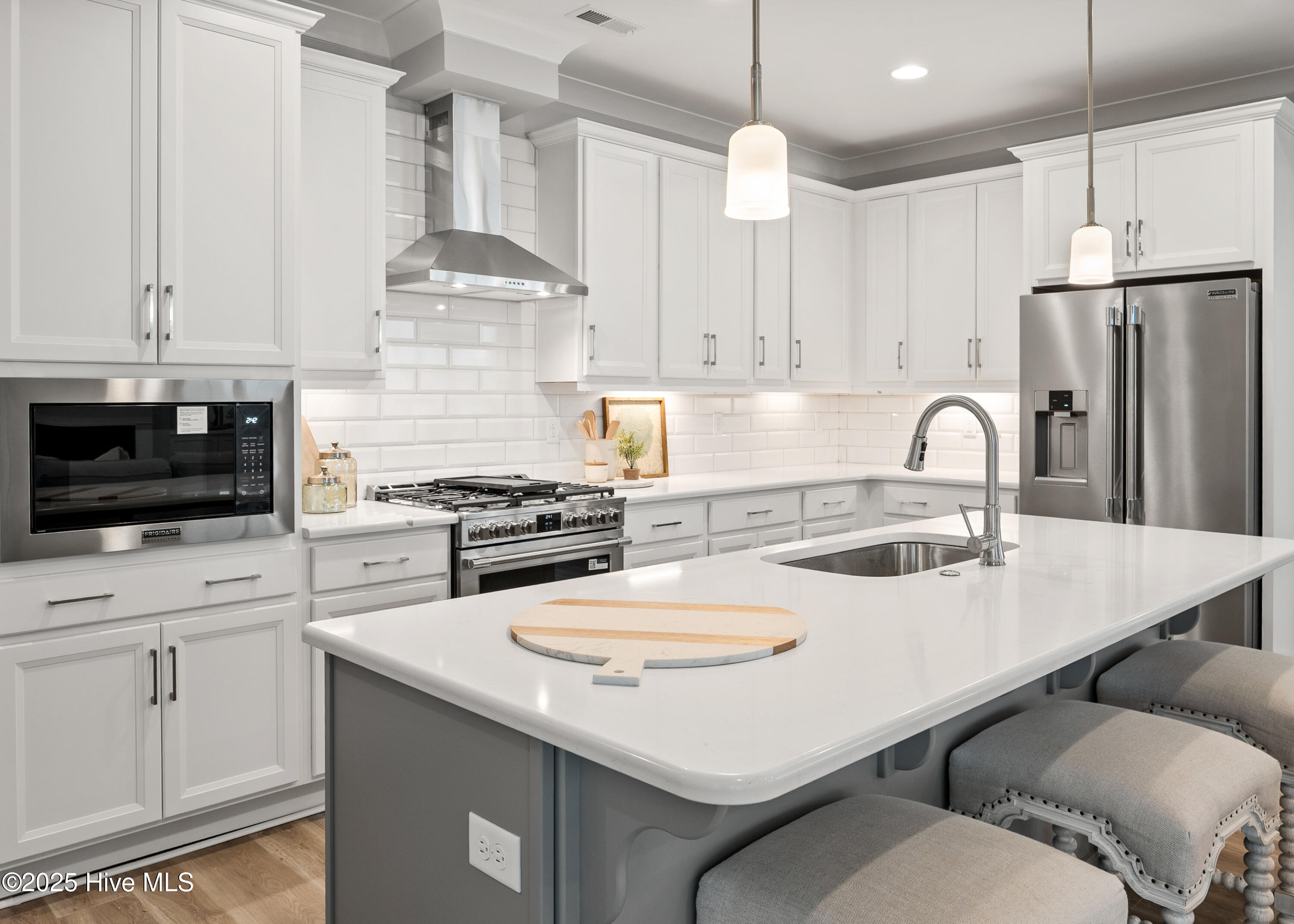 100524919 | Photo 19