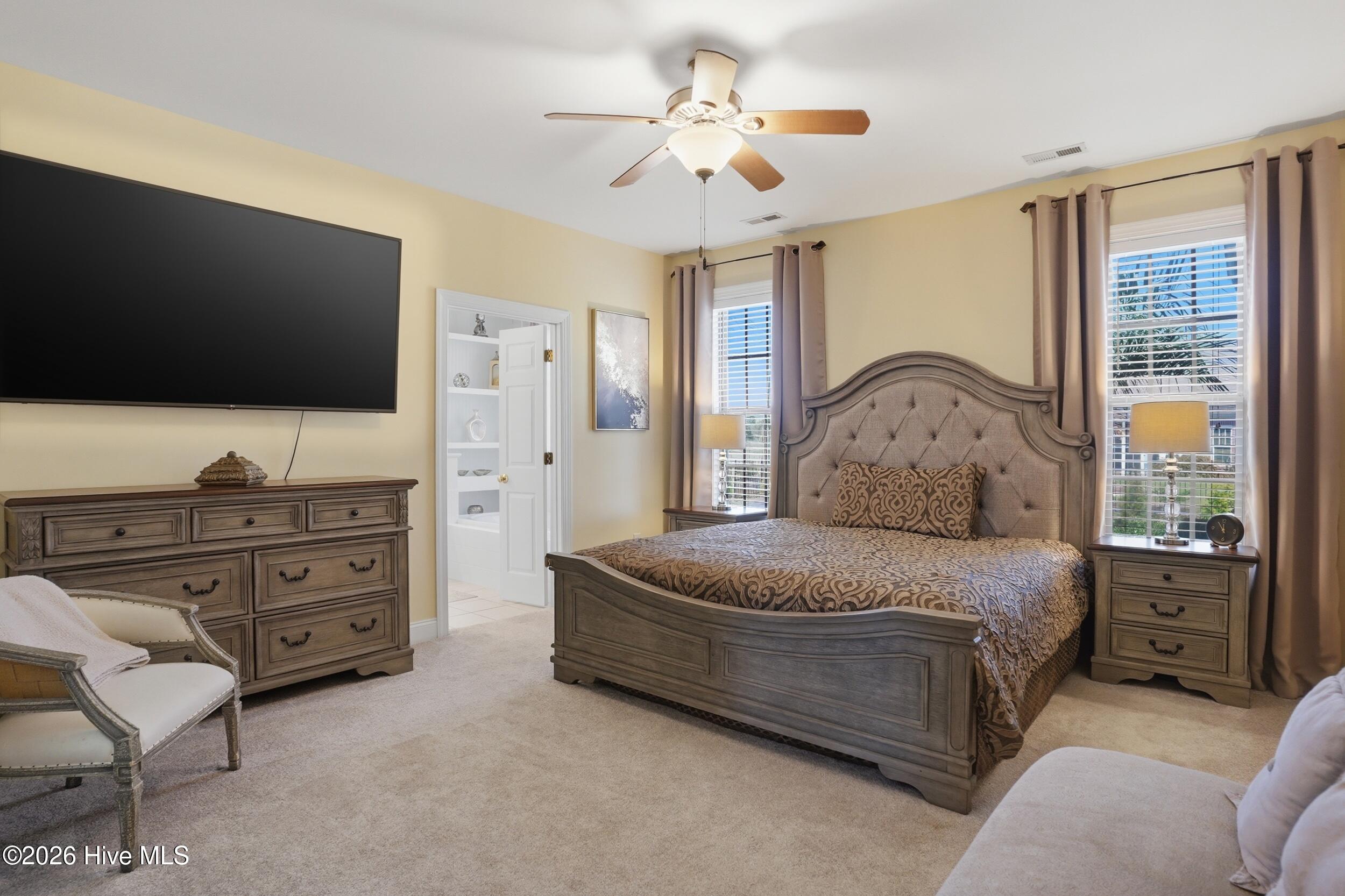 100561149 | Photo 17