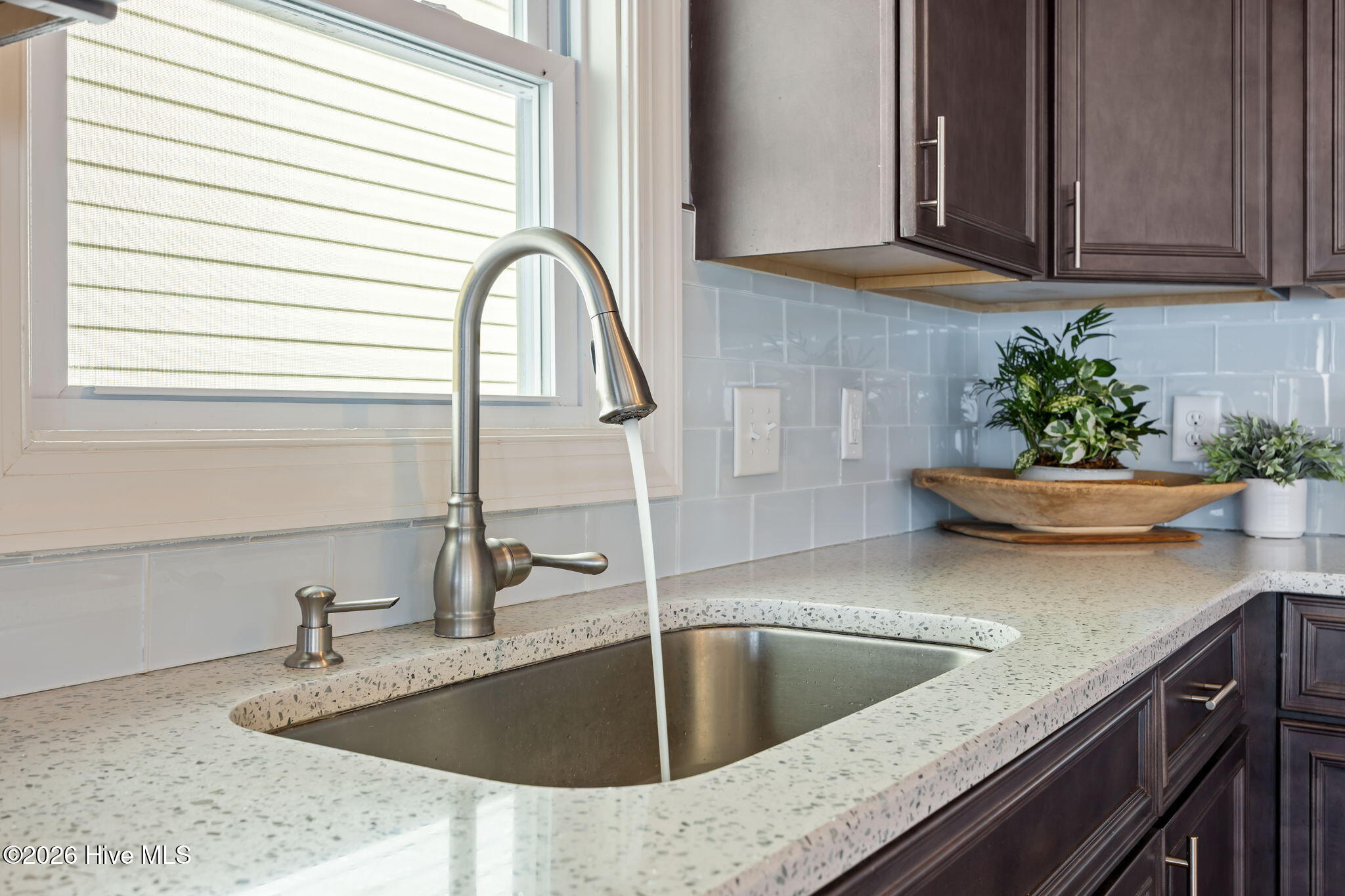 Quartz counters