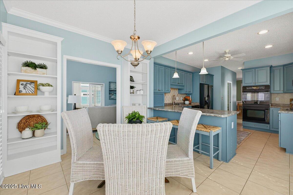 100522295 | Photo 22