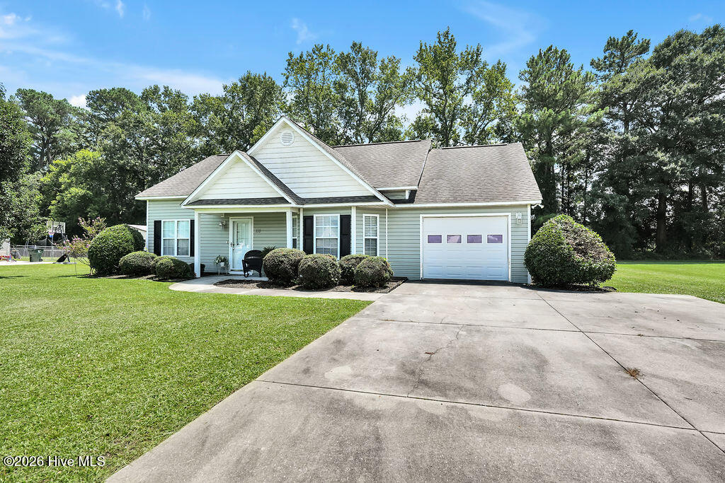 Exterior photo of 118 Phillip Mills Drive, Teachey, NC 28464. MLS: 100594646