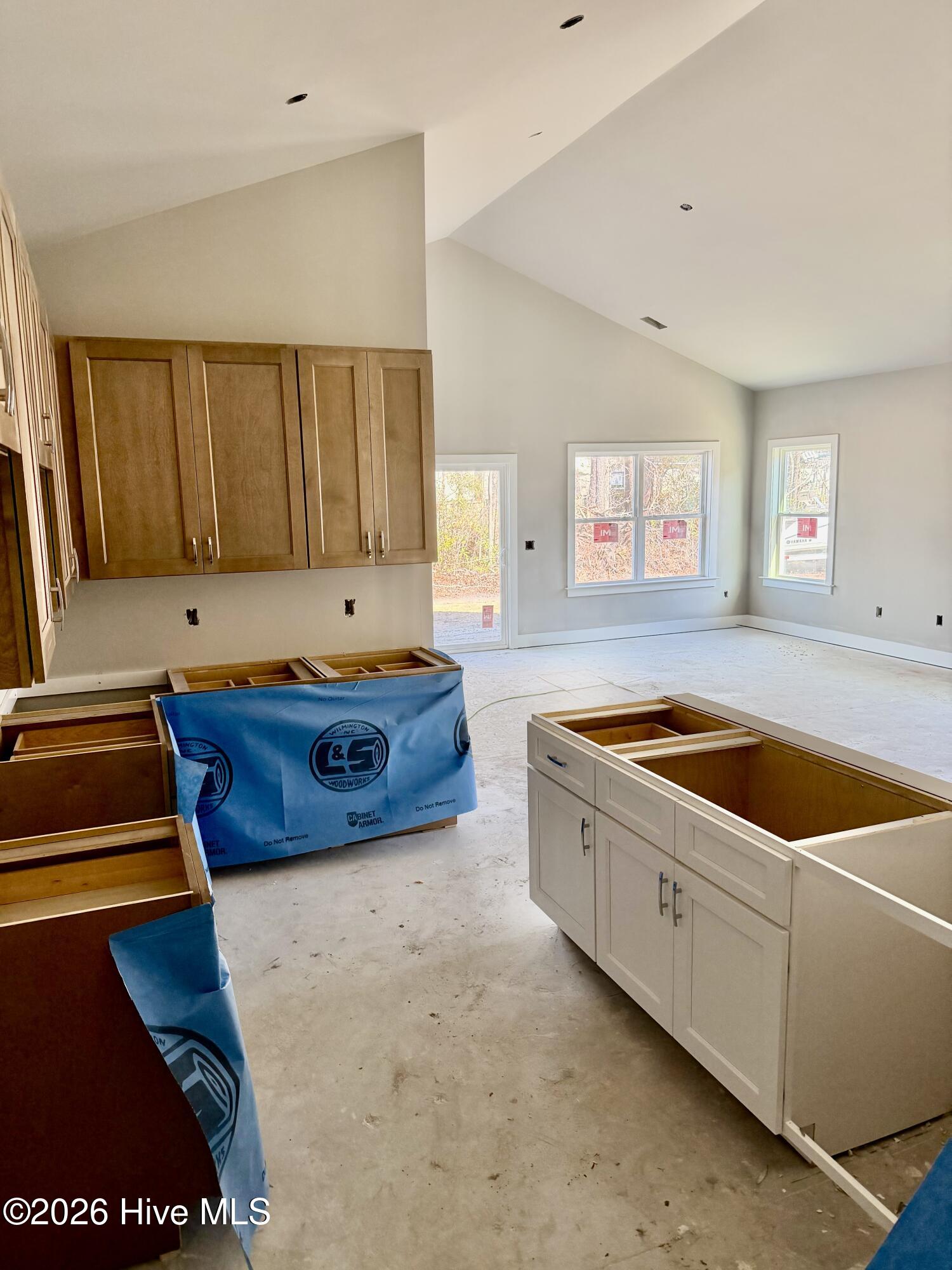 100547576 | Photo 42