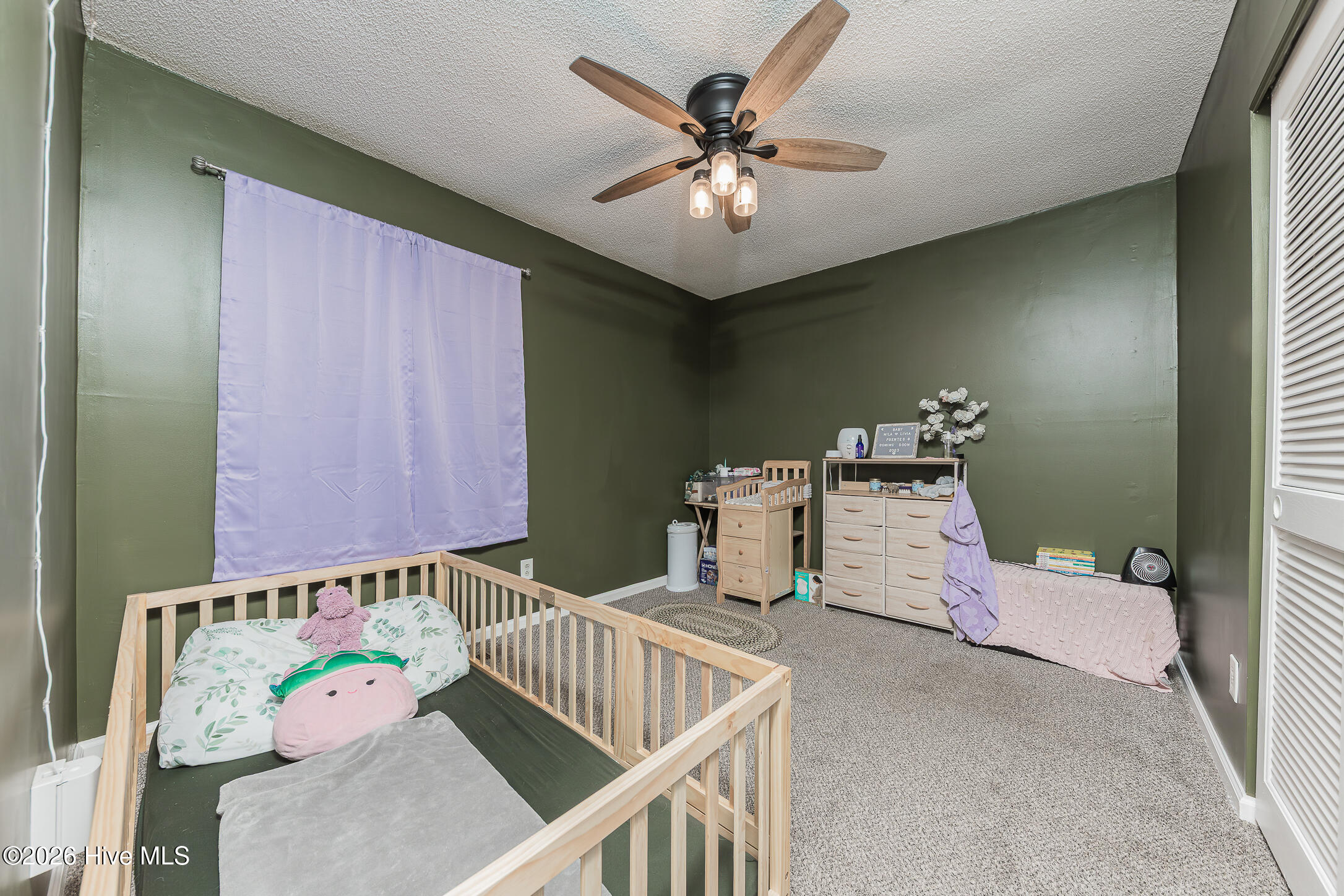 100558087 | Photo 36