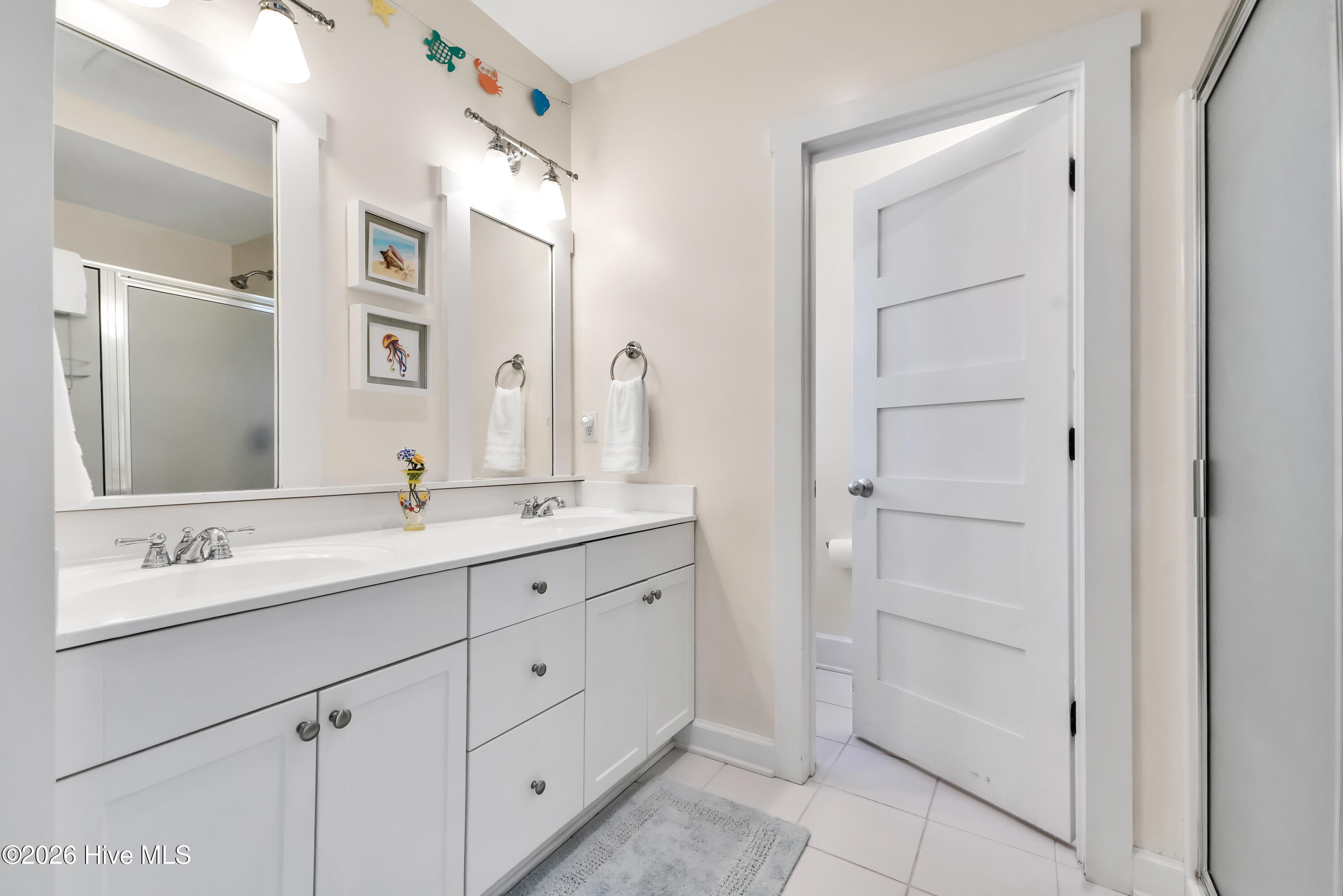 100562457 | Photo 10