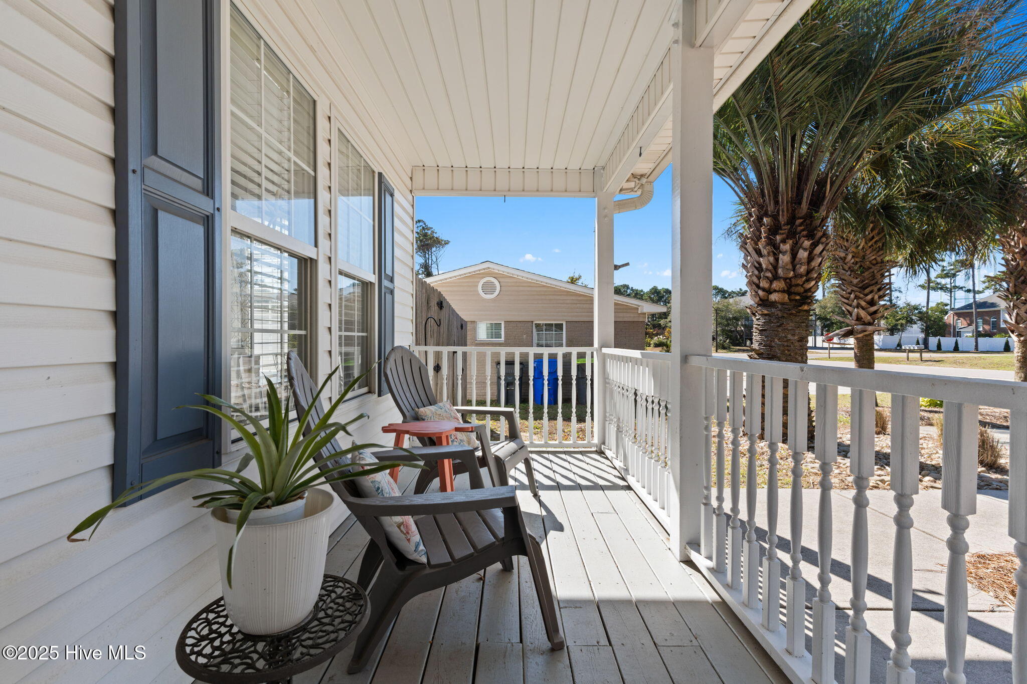 100541037 | Photo 48