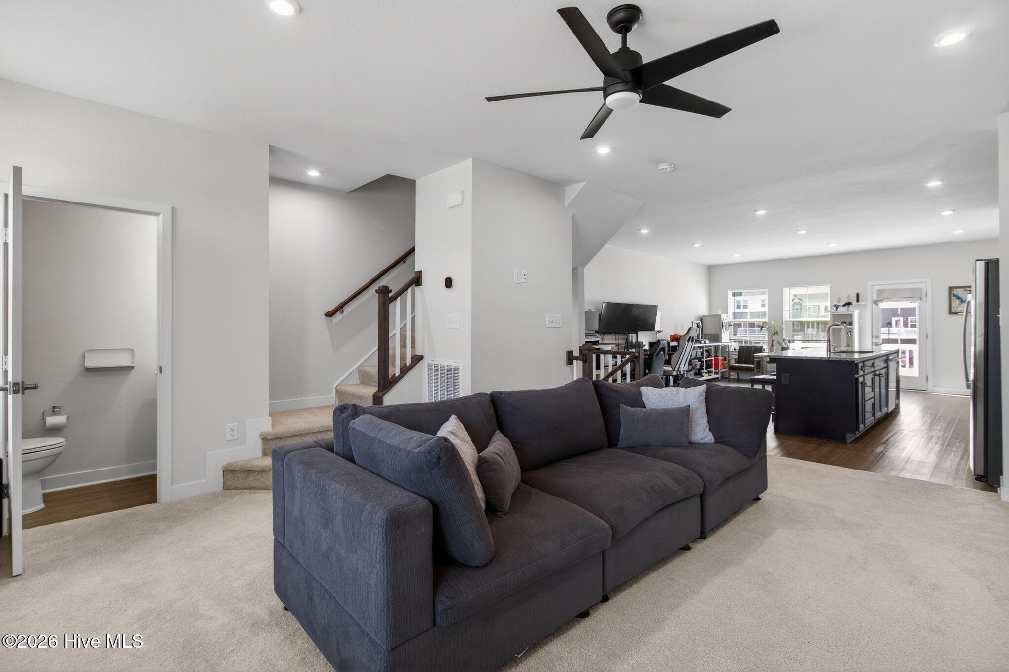 14-web-or-mls-206-lydia-st