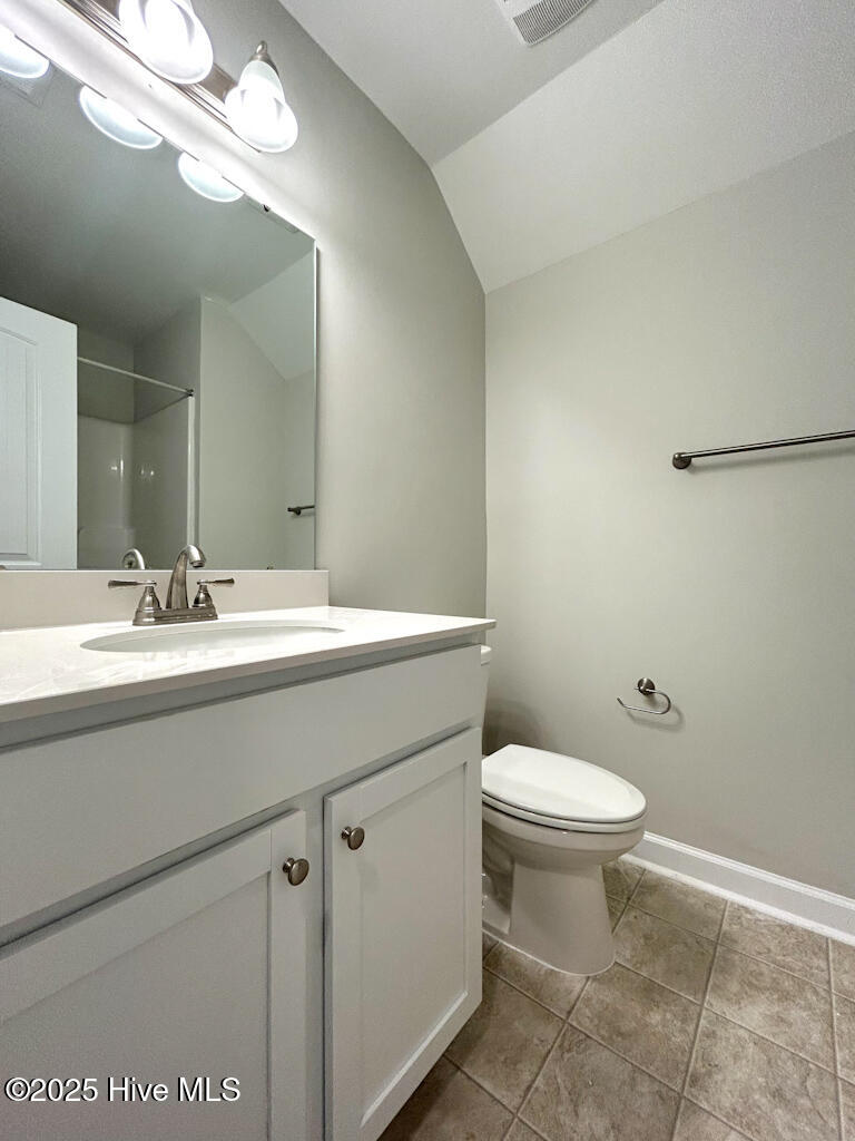 100513411 | Photo 55