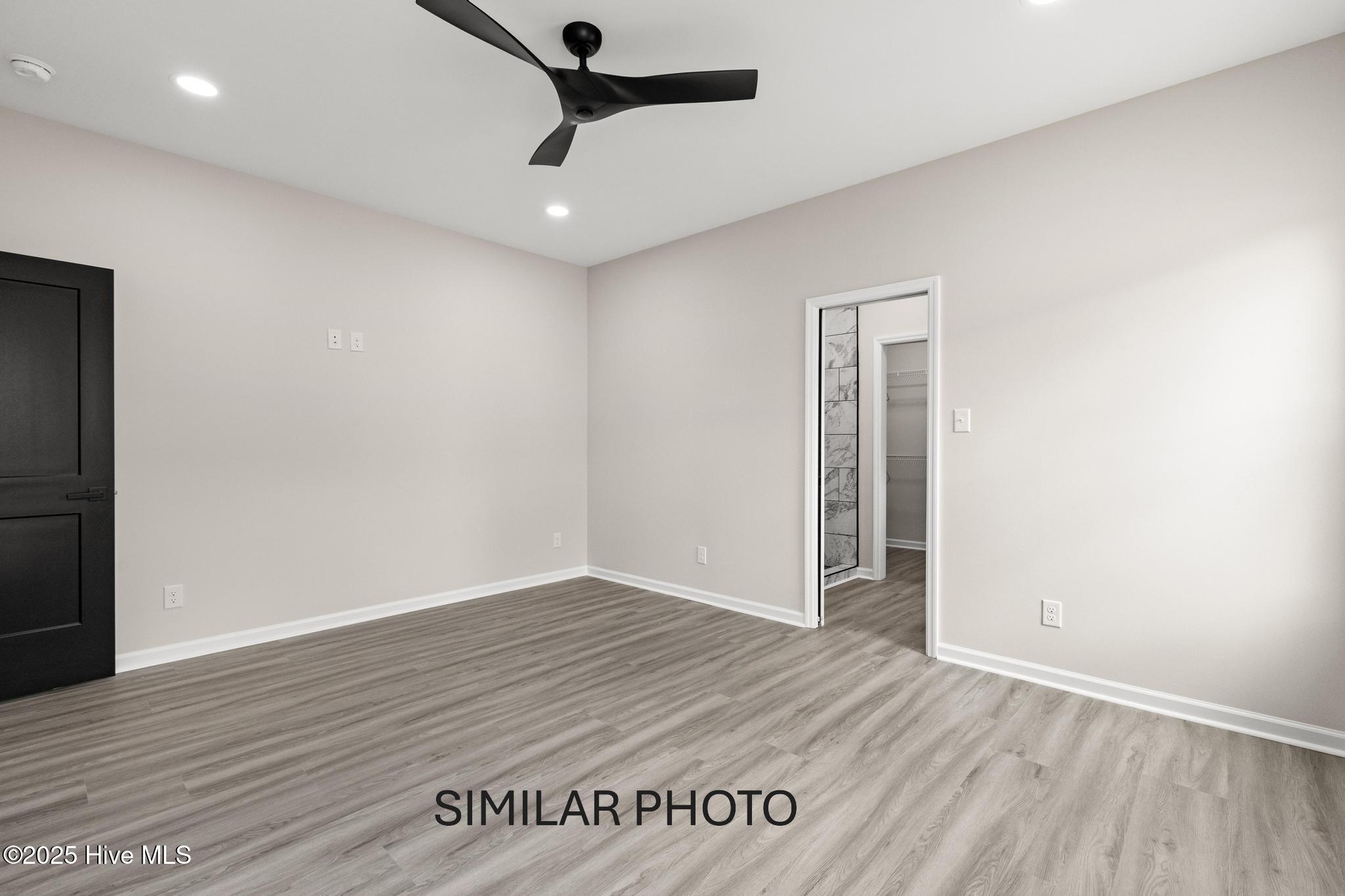 100515081 | Photo 21