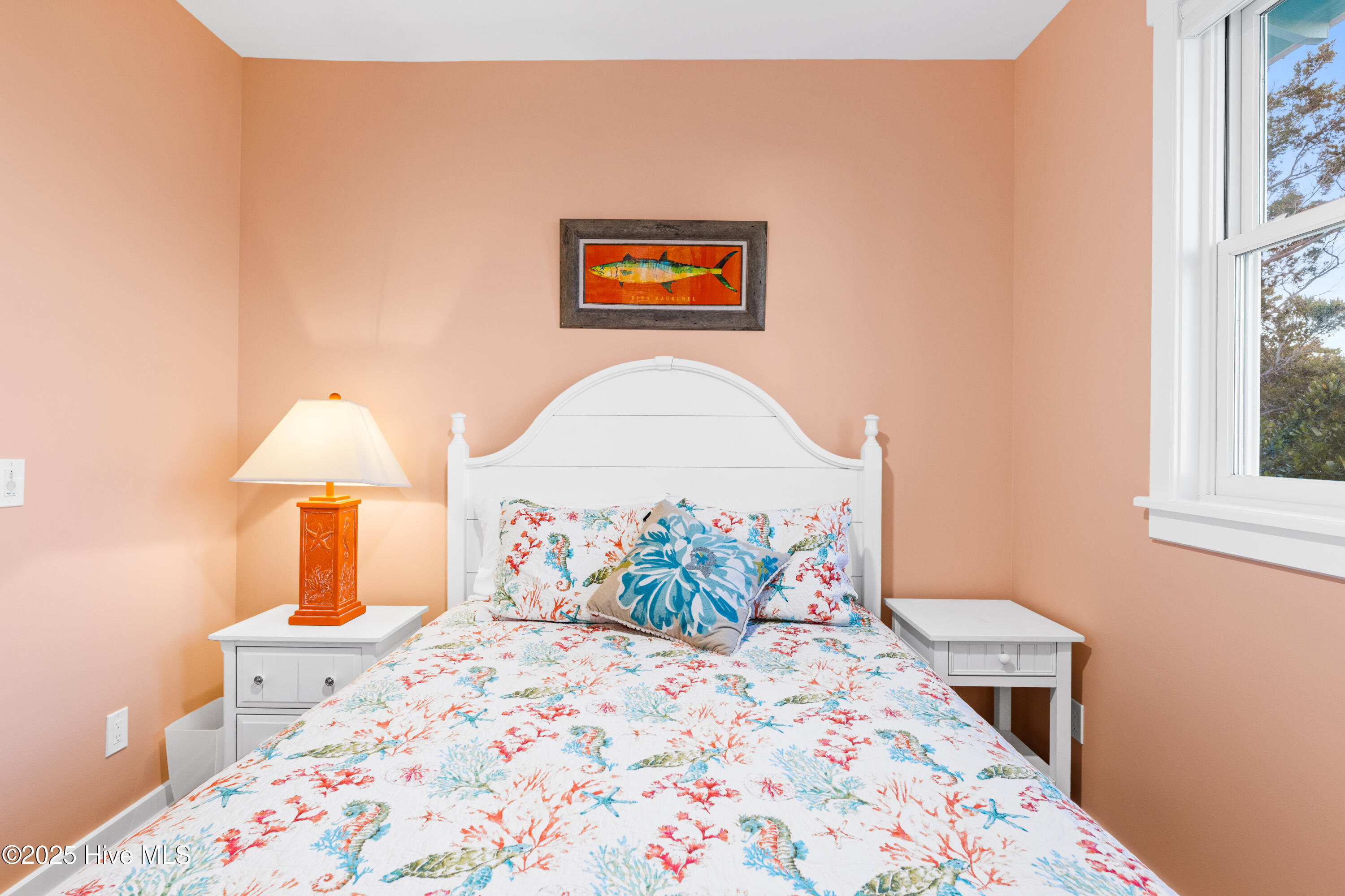 100494398 | Photo 58