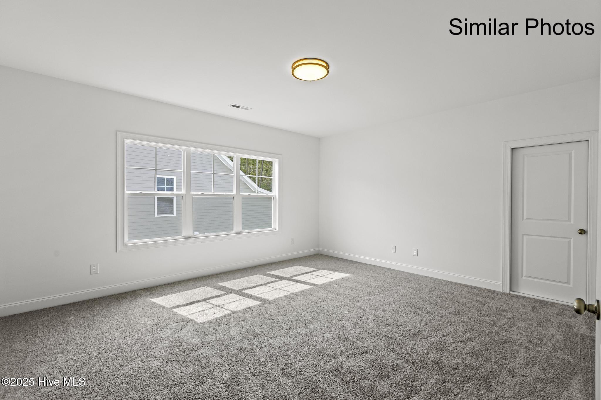 100530024 | Photo 31