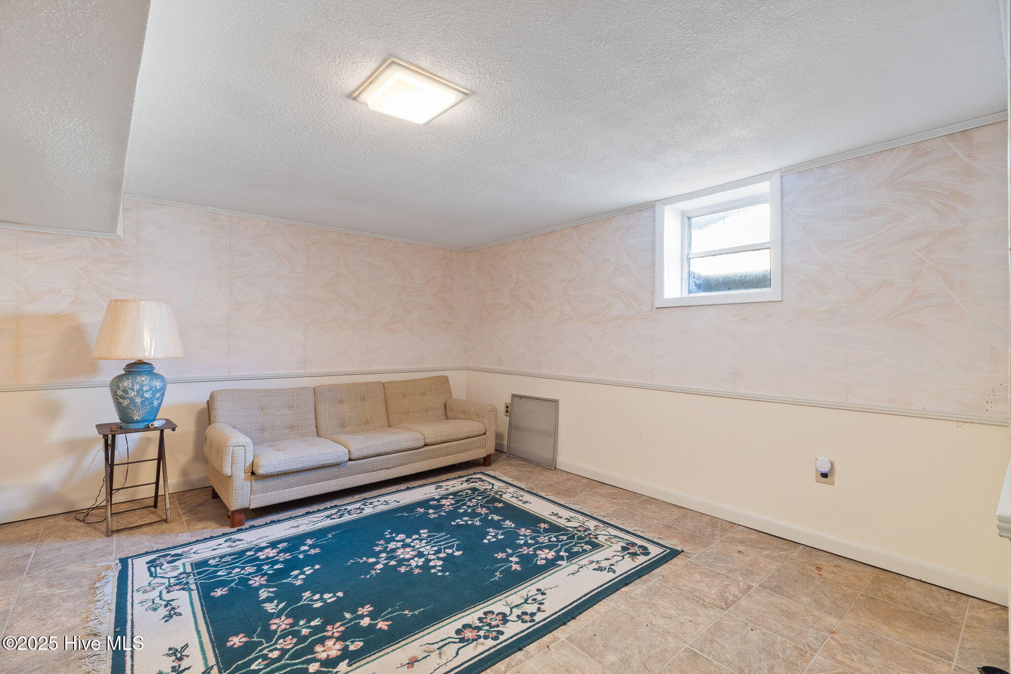 100531930 | Photo 58