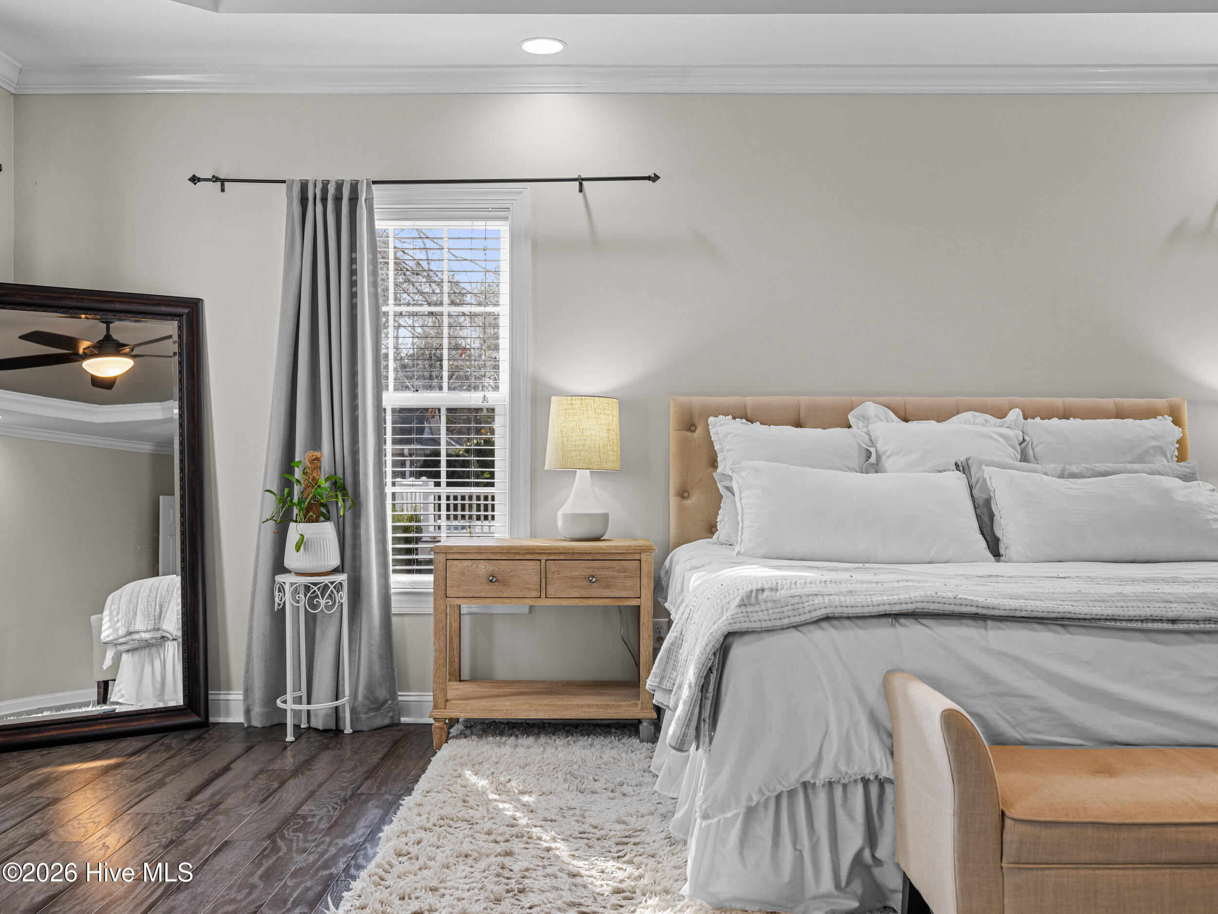 100557590 | Photo 38