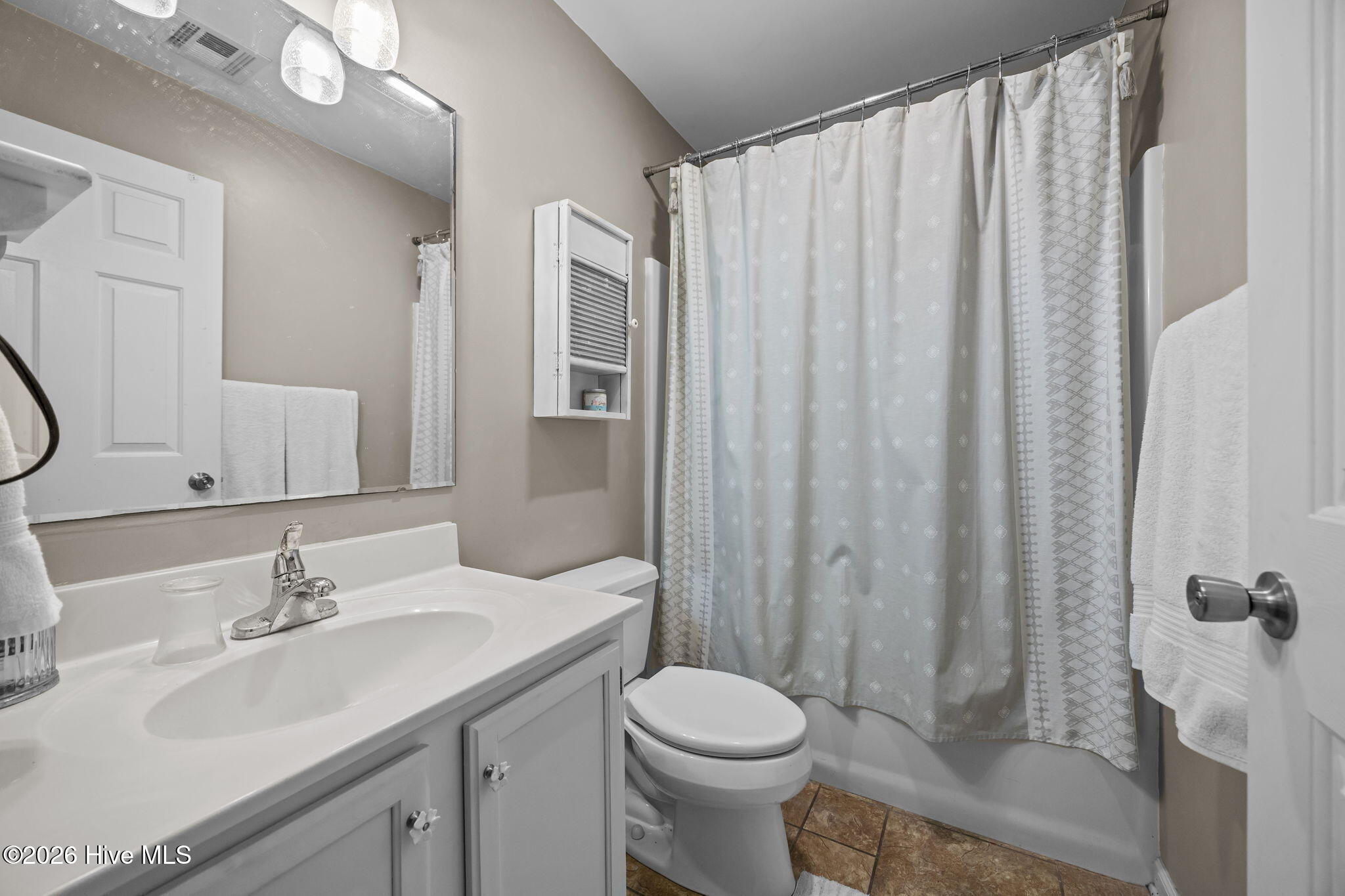 100552067 | Photo 20