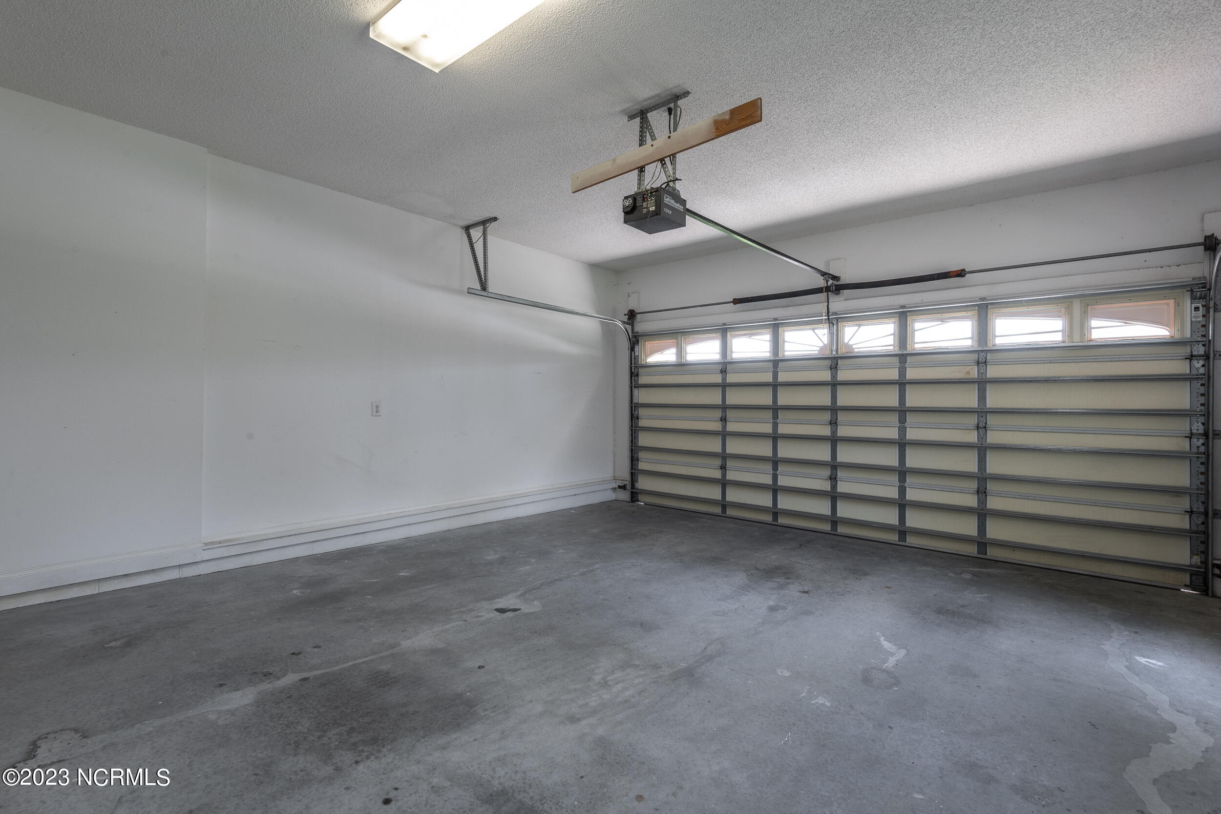 3921 Brookstone Drive