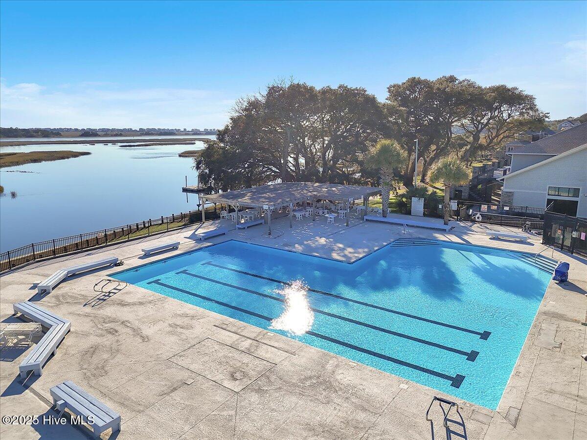 100544384 | Photo 65