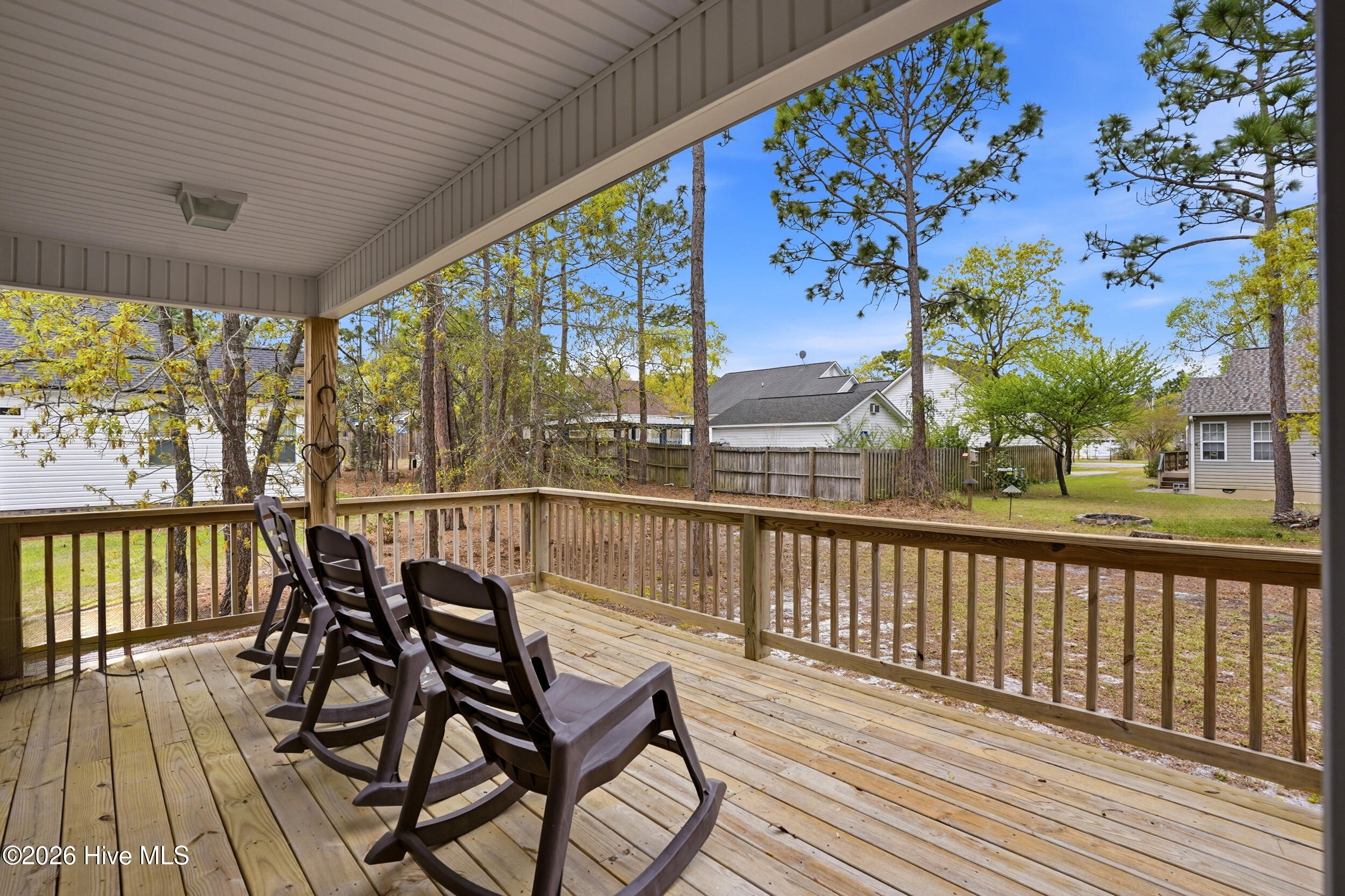 100564598 | Photo 30