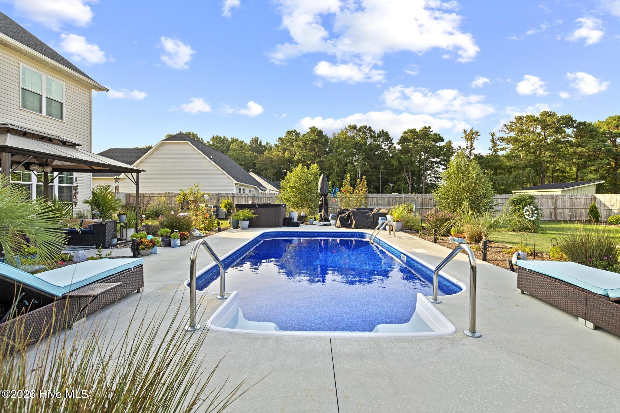 302 Waylon Way,Holly Ridge