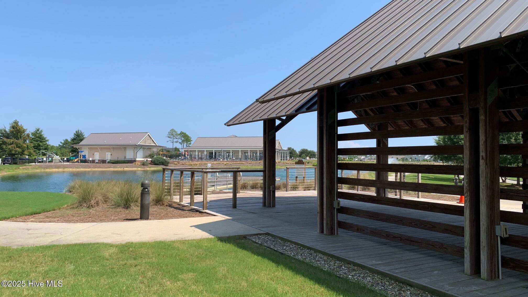 100524366 | Photo 84