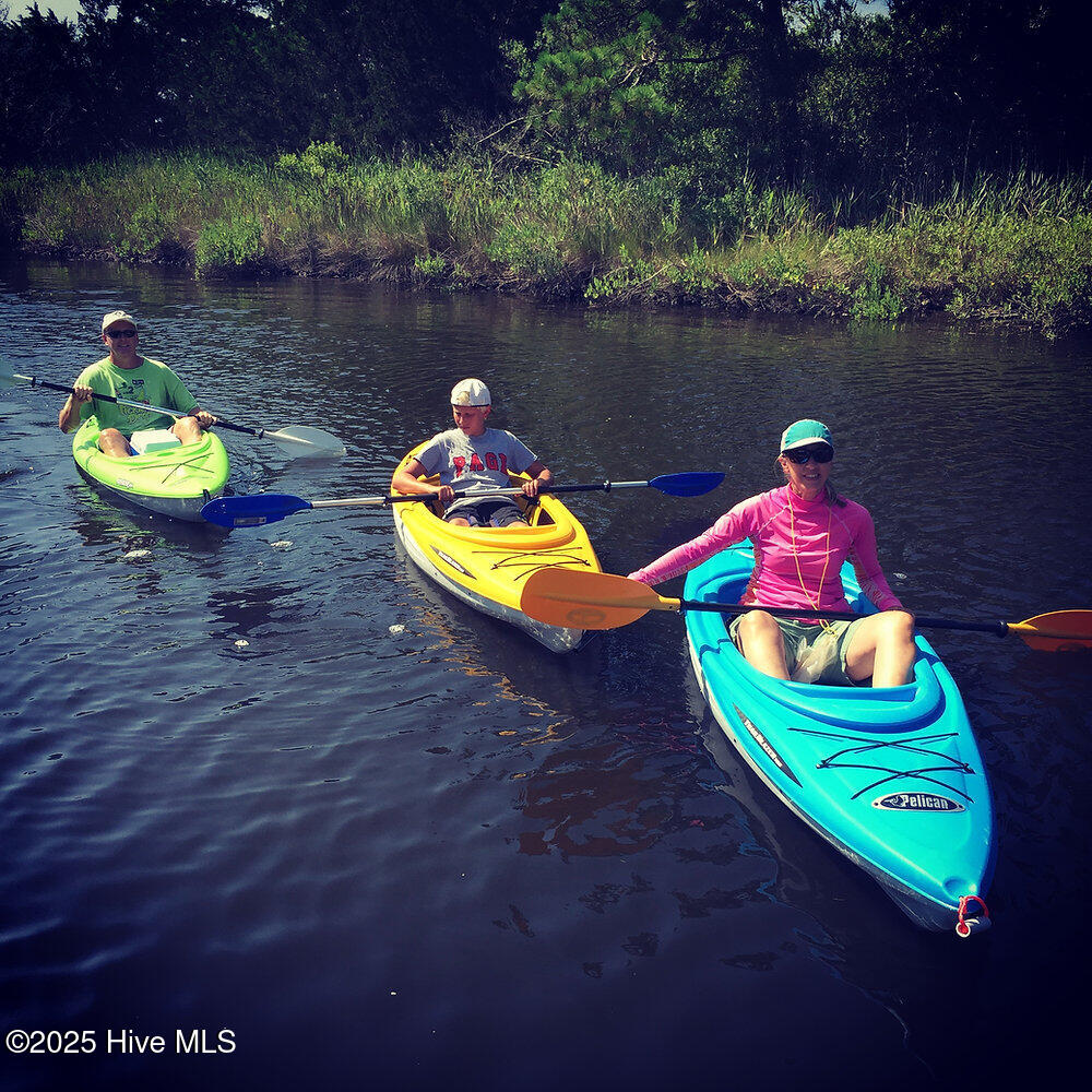 100537429 | Photo 57