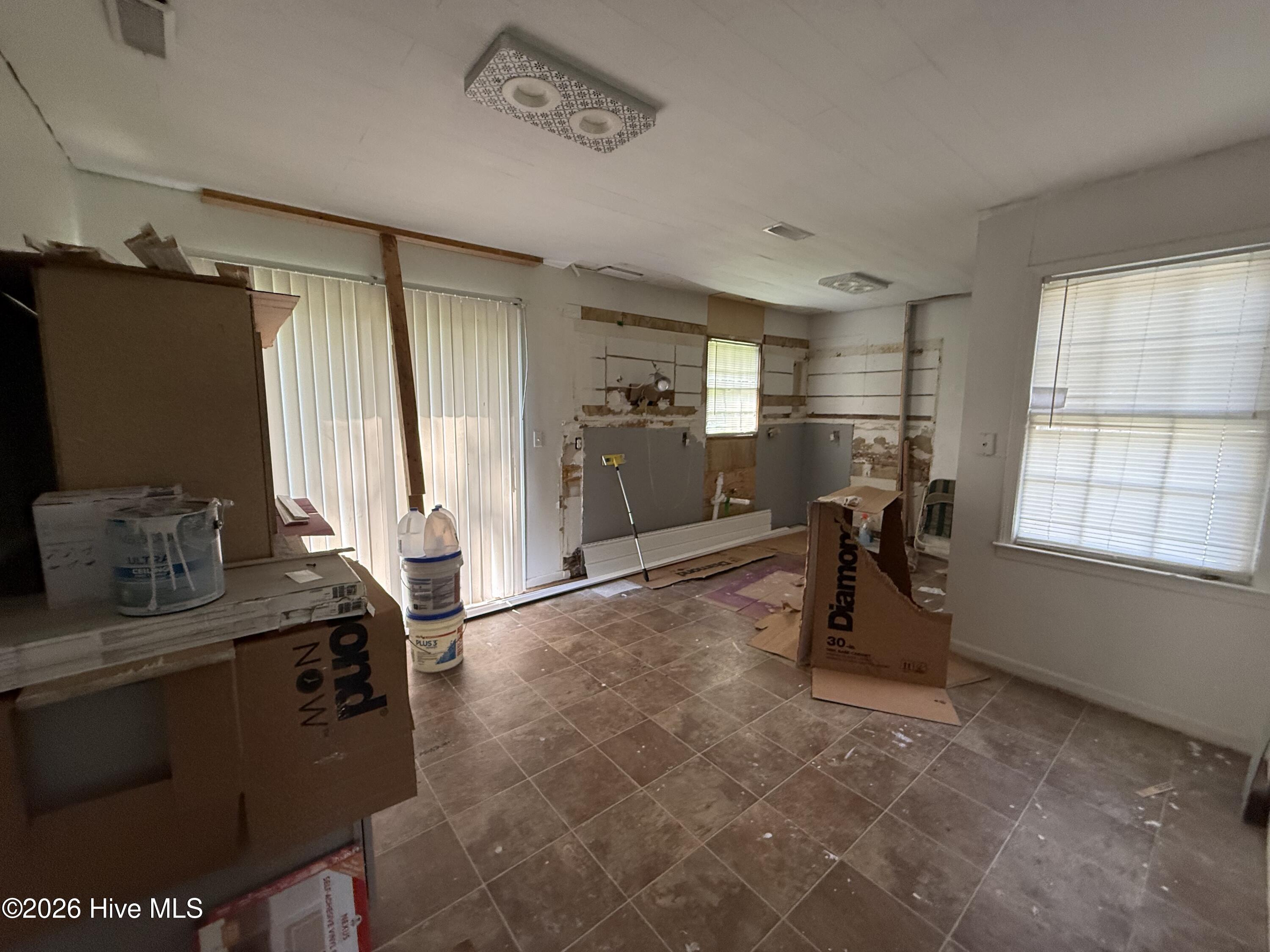 Photo 3 of Single family home for sale at 221 Faulk St, Williamston, NC 27892 | MLS# 100608158 | Listing updated on 2026-10-05