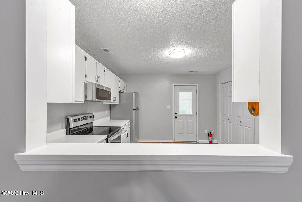 100554315 | Photo 10