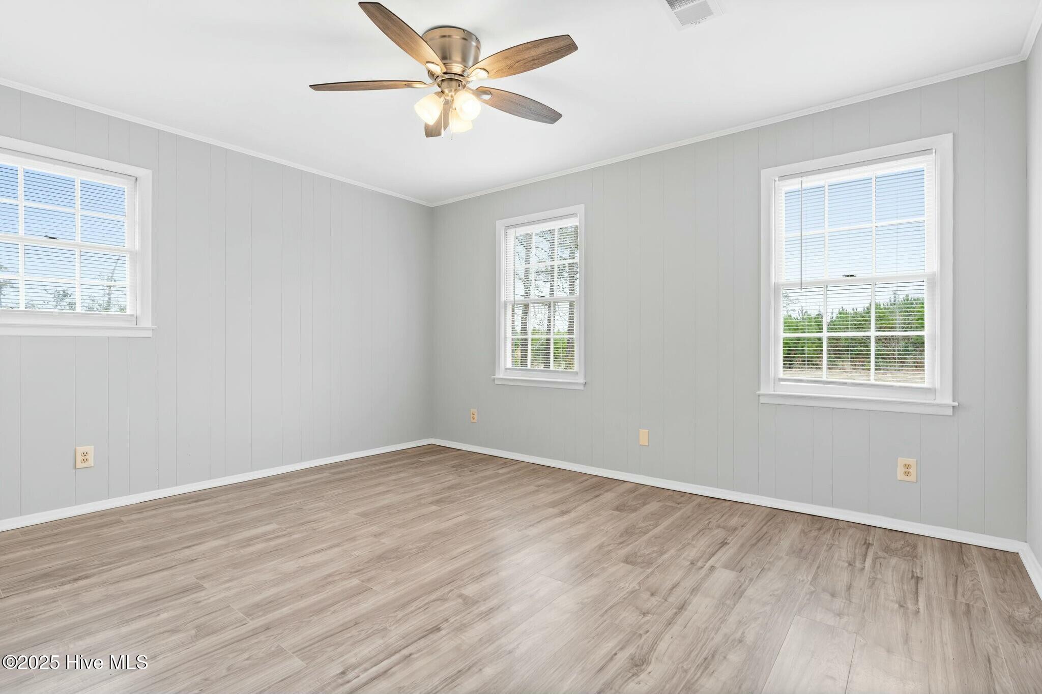 100483713 | Photo 20