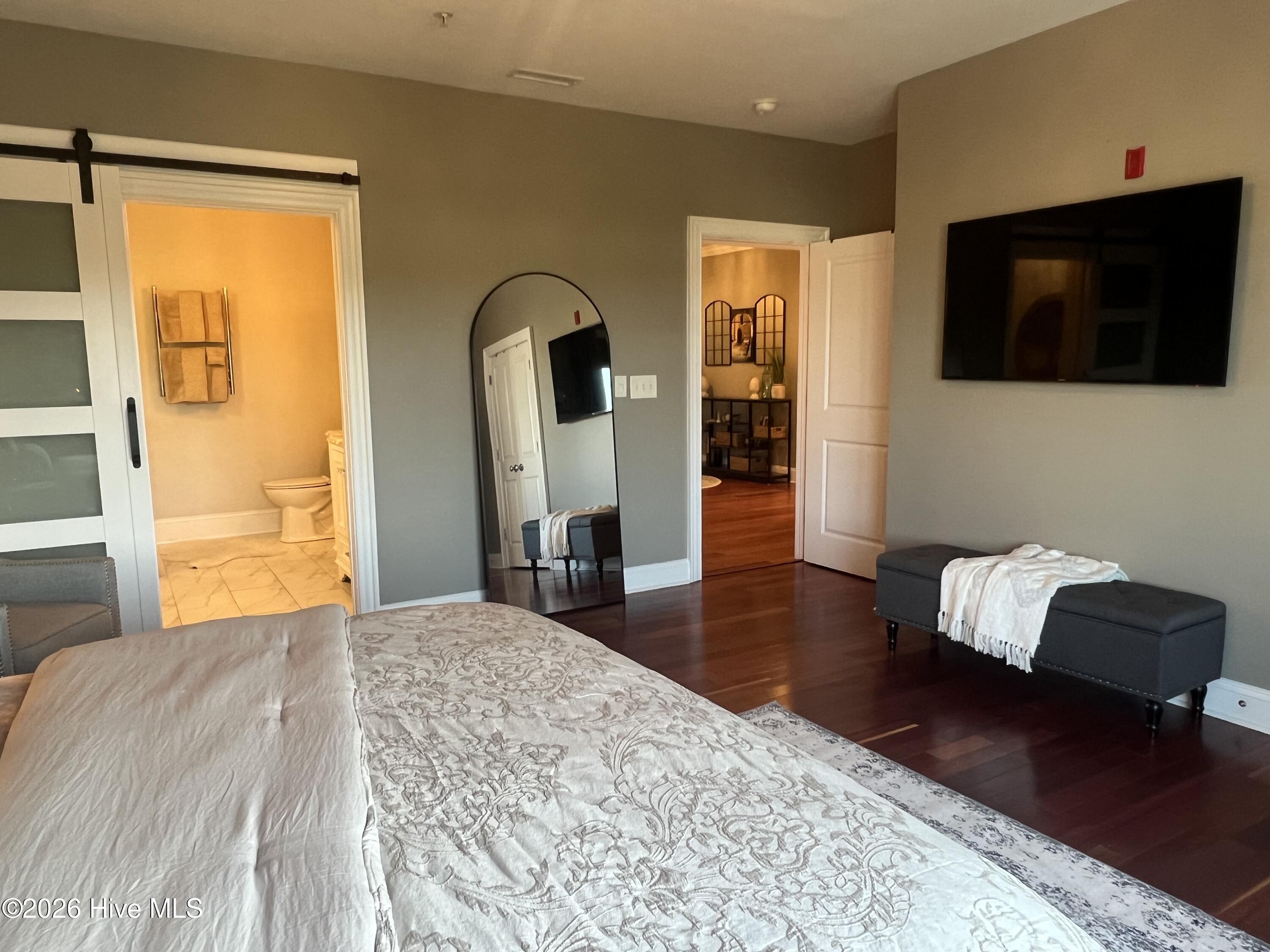 100565010 | Photo 21