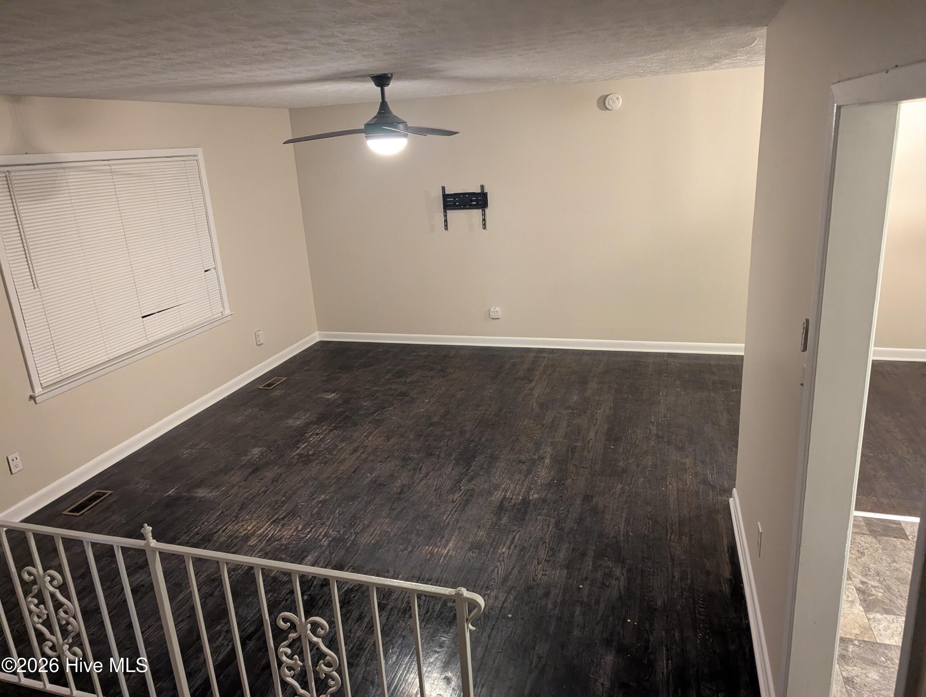 5th image of 1020 Riverside Cir, Spring Lake, NC 28390 | MLS# 100598424