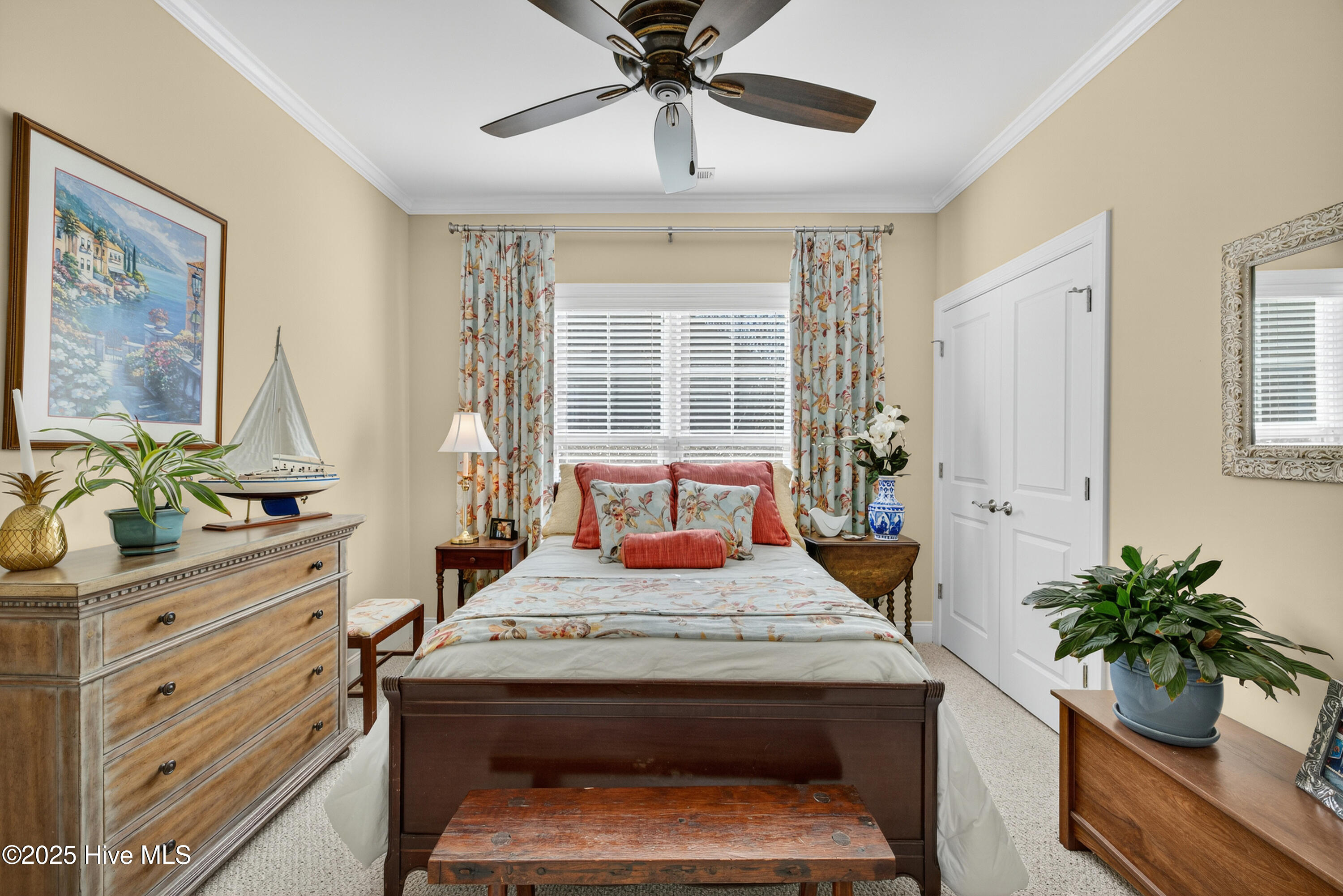 100541458 | Photo 18