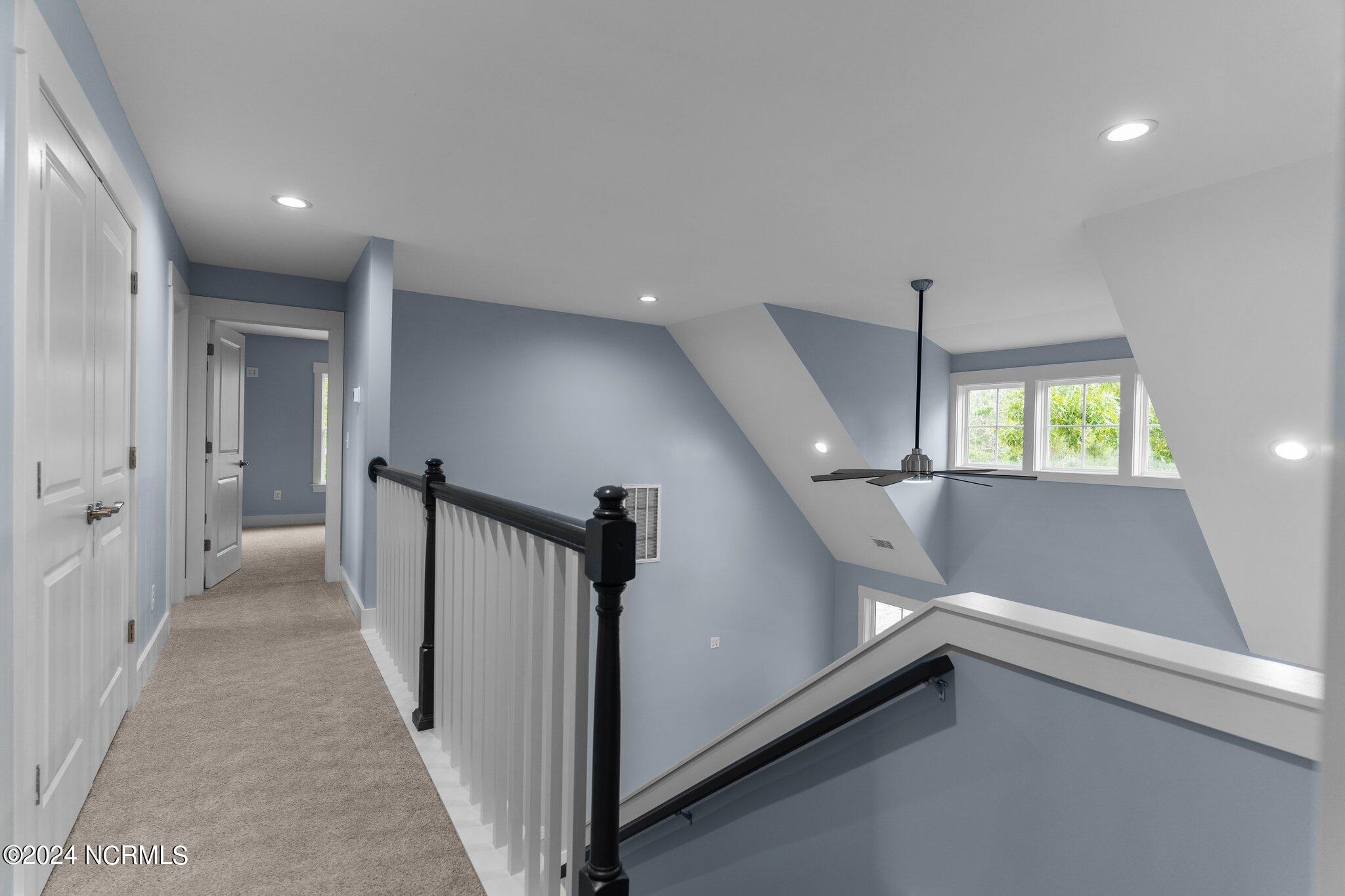 100531512 | Photo 34