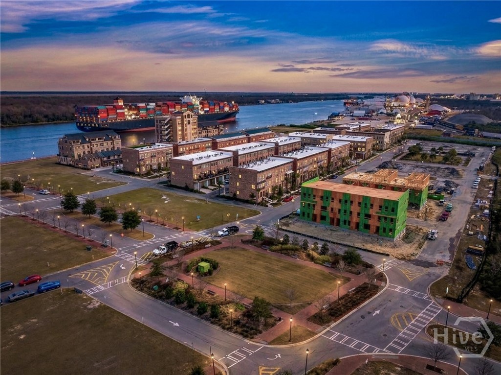 352 Eastern Wharf Avenue, Savannah, GA 31401 Listing Photo  2