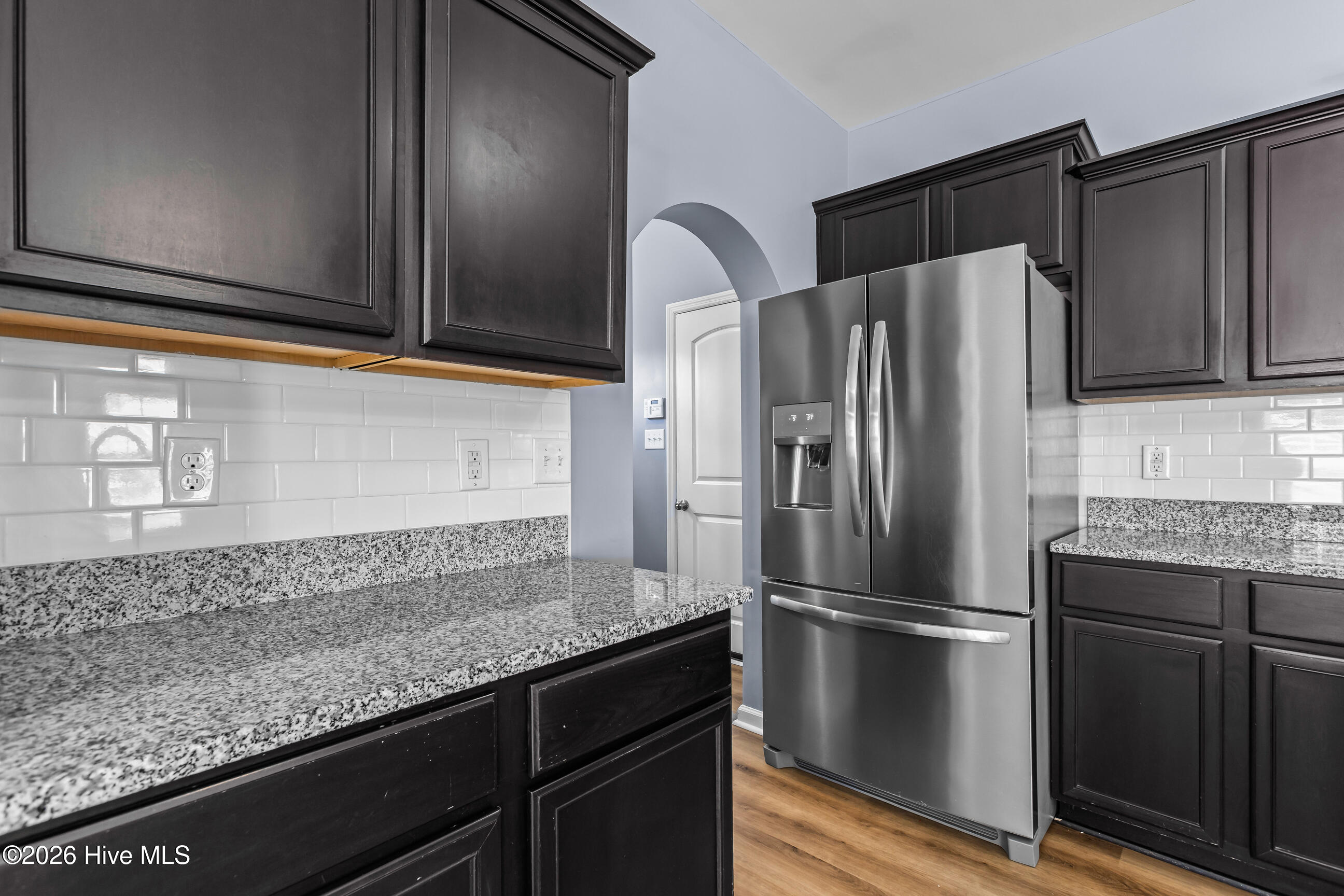 100562604 | Photo 15