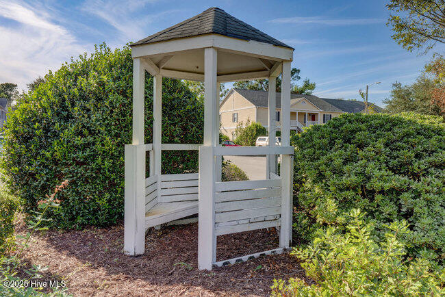 100535048 | Photo 27