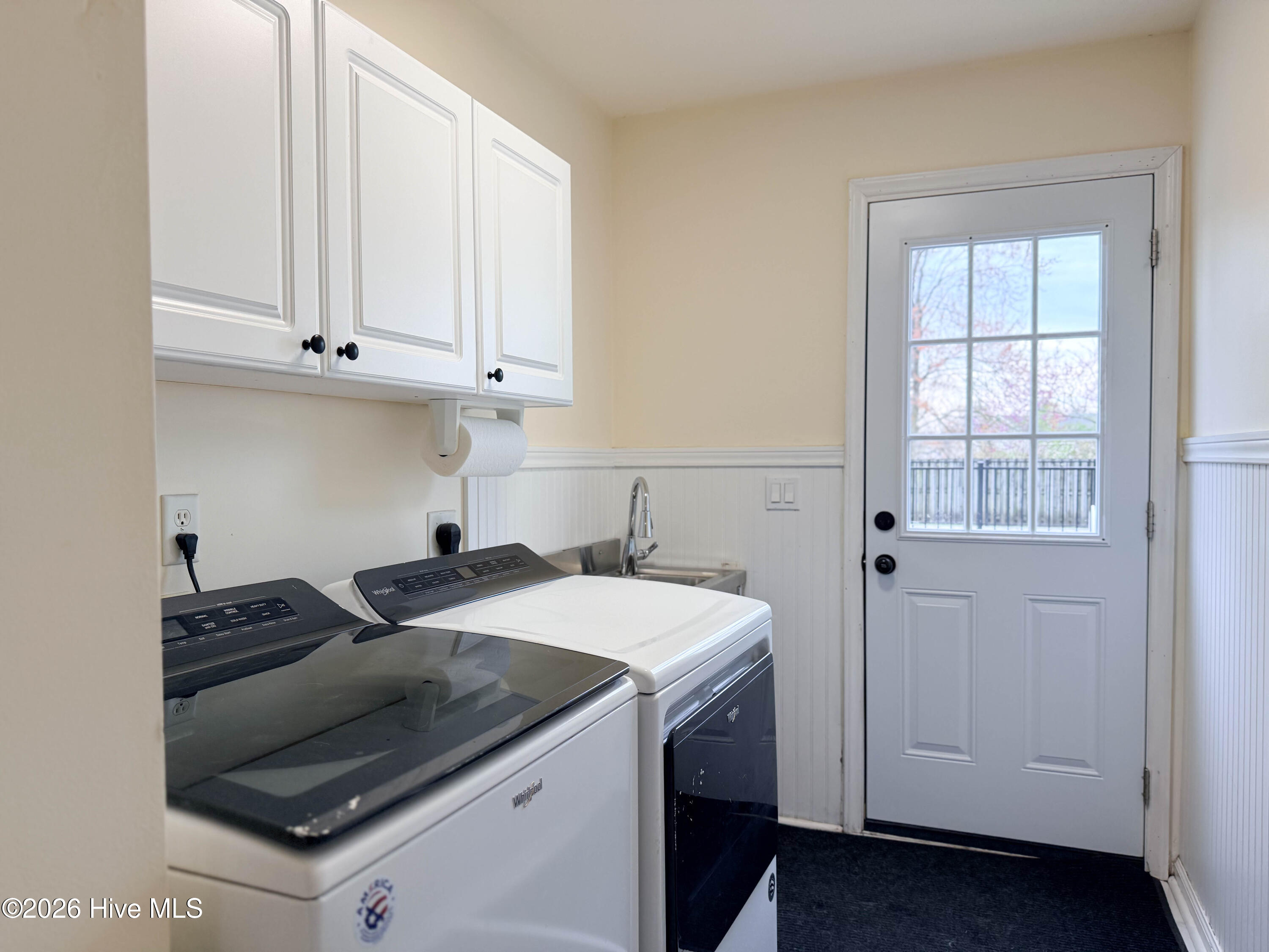 100559708 | Photo 68