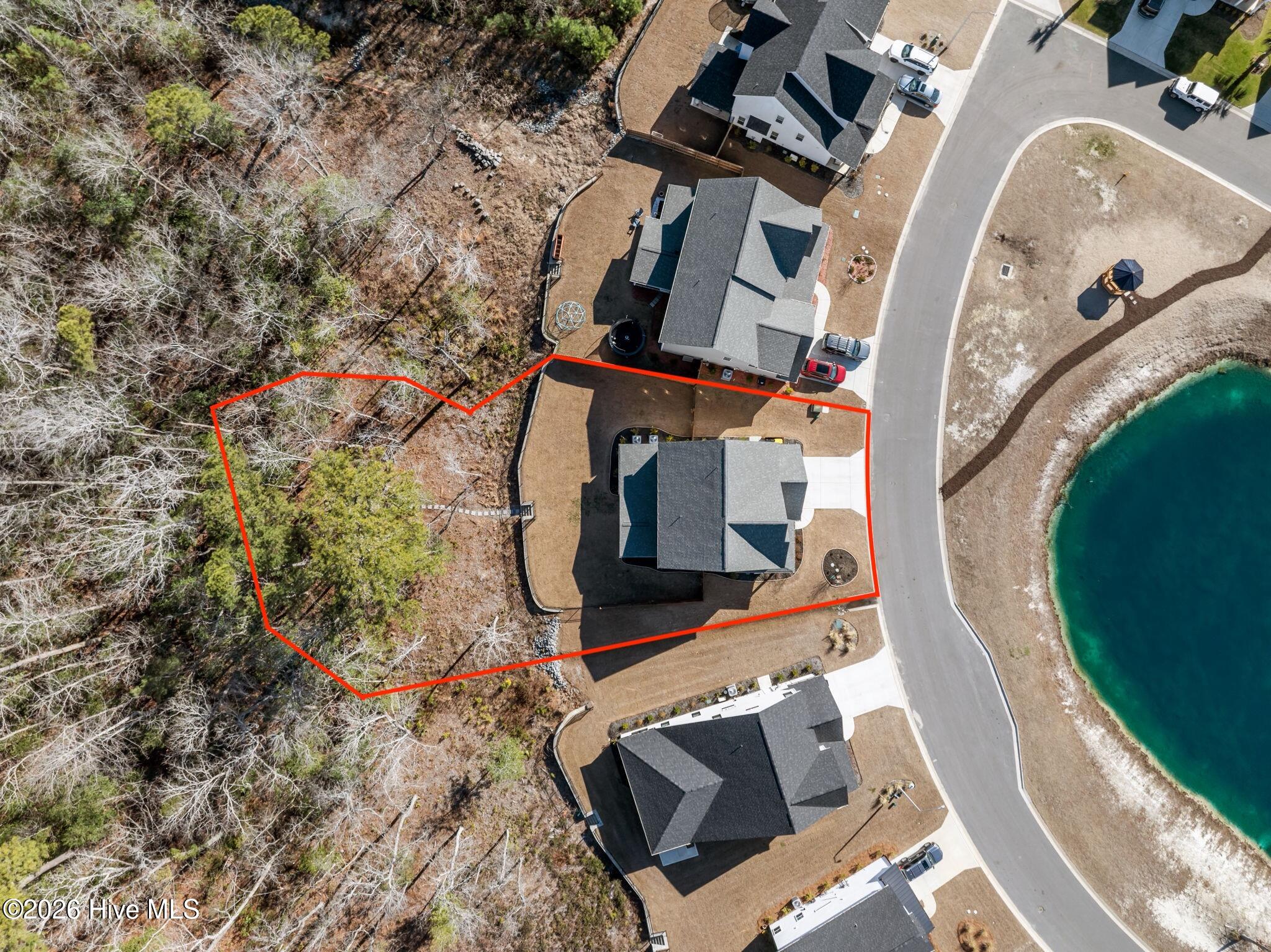 100552740 | Photo 54