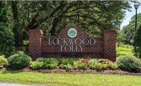 100510807 | Photo 64