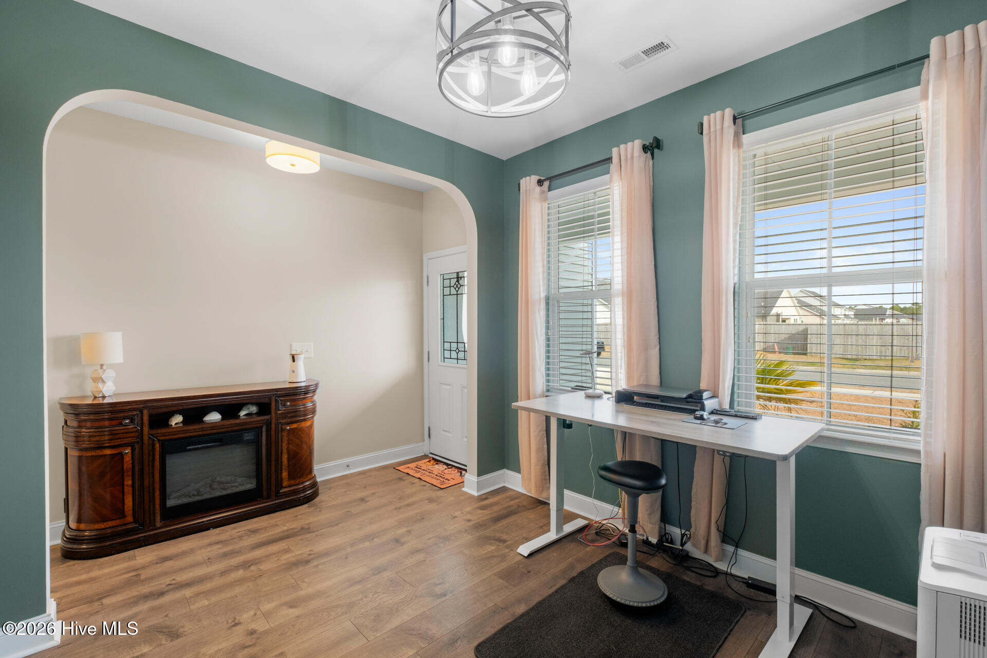 100552909 | Photo 10