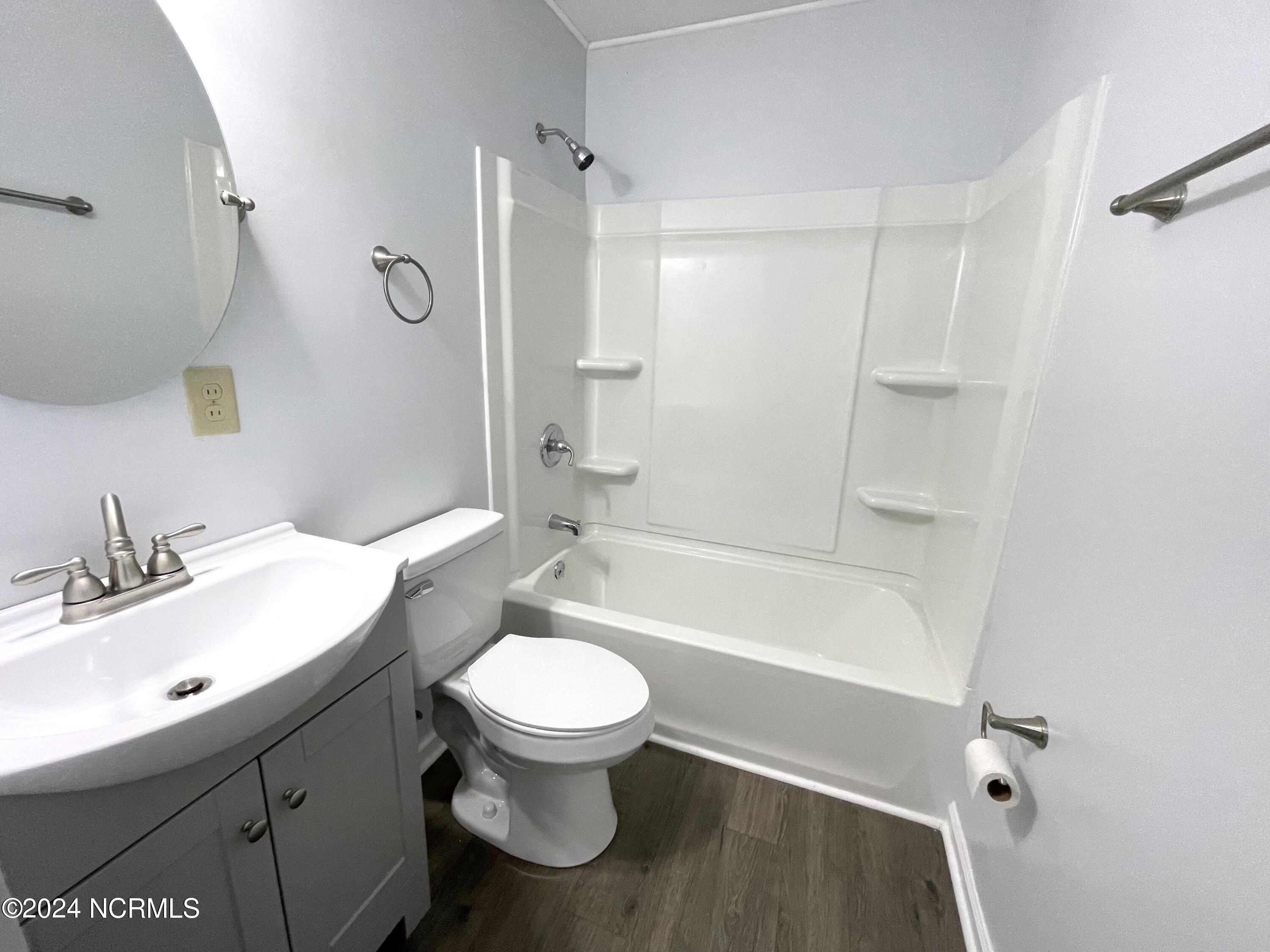 100562011 | Photo 10