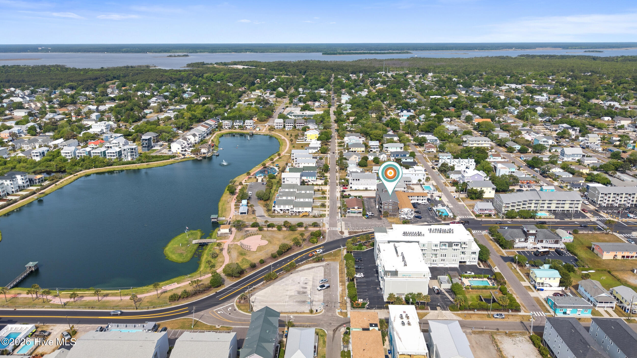 100569323 | Photo 42