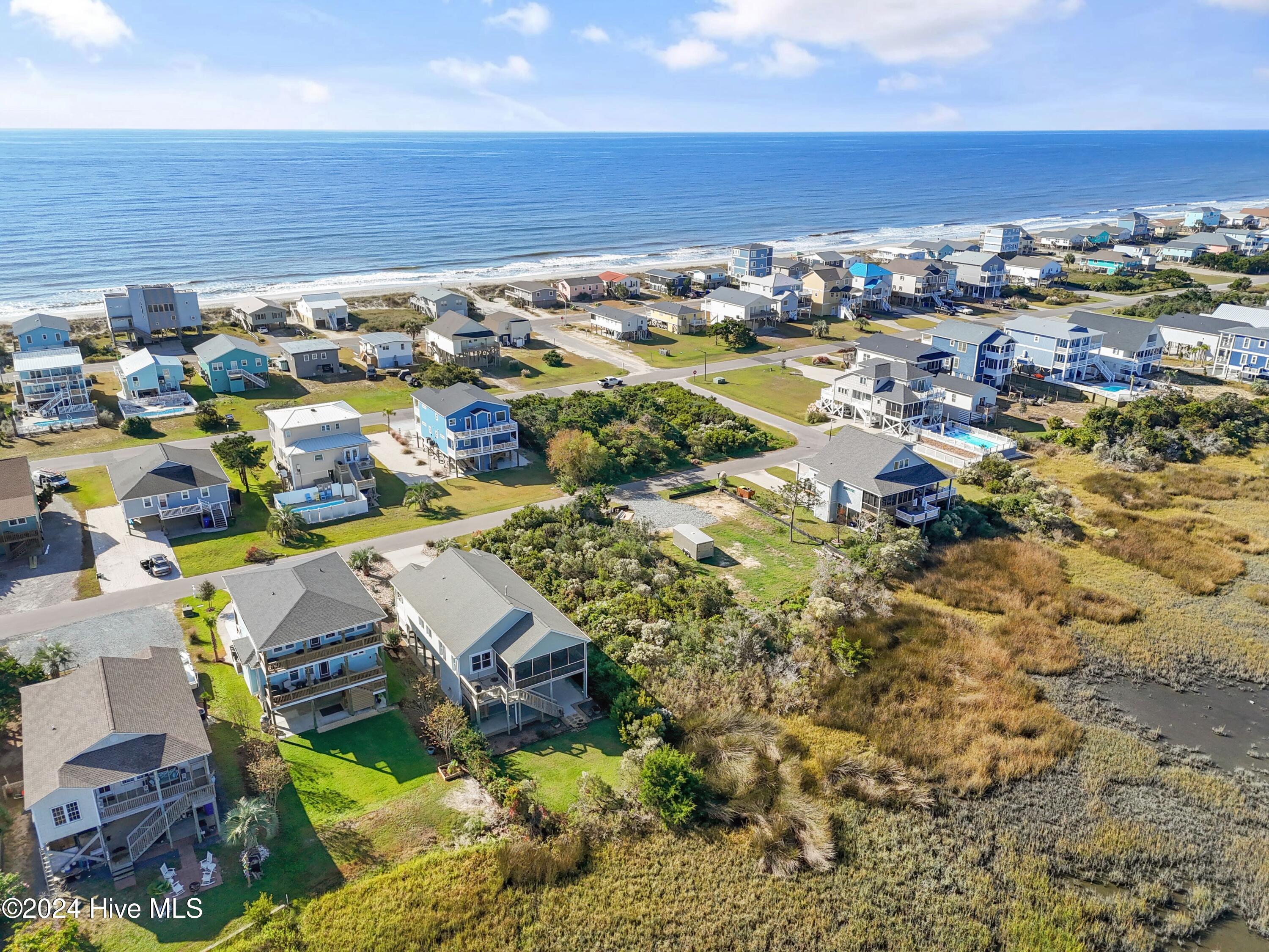 1020 W Pelican Drive, Oak Island, NC 28465 – photo 6: 1020 W Pelican Drive