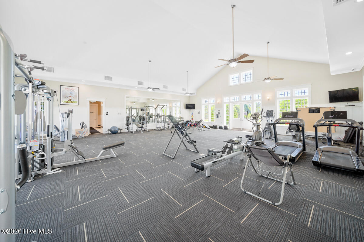 100552112 | Photo 60