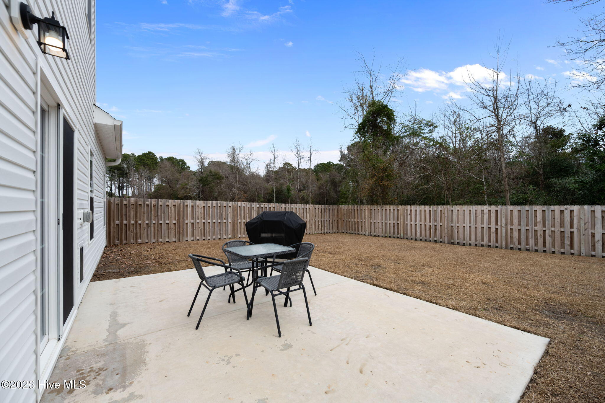 100549197 | Photo 14