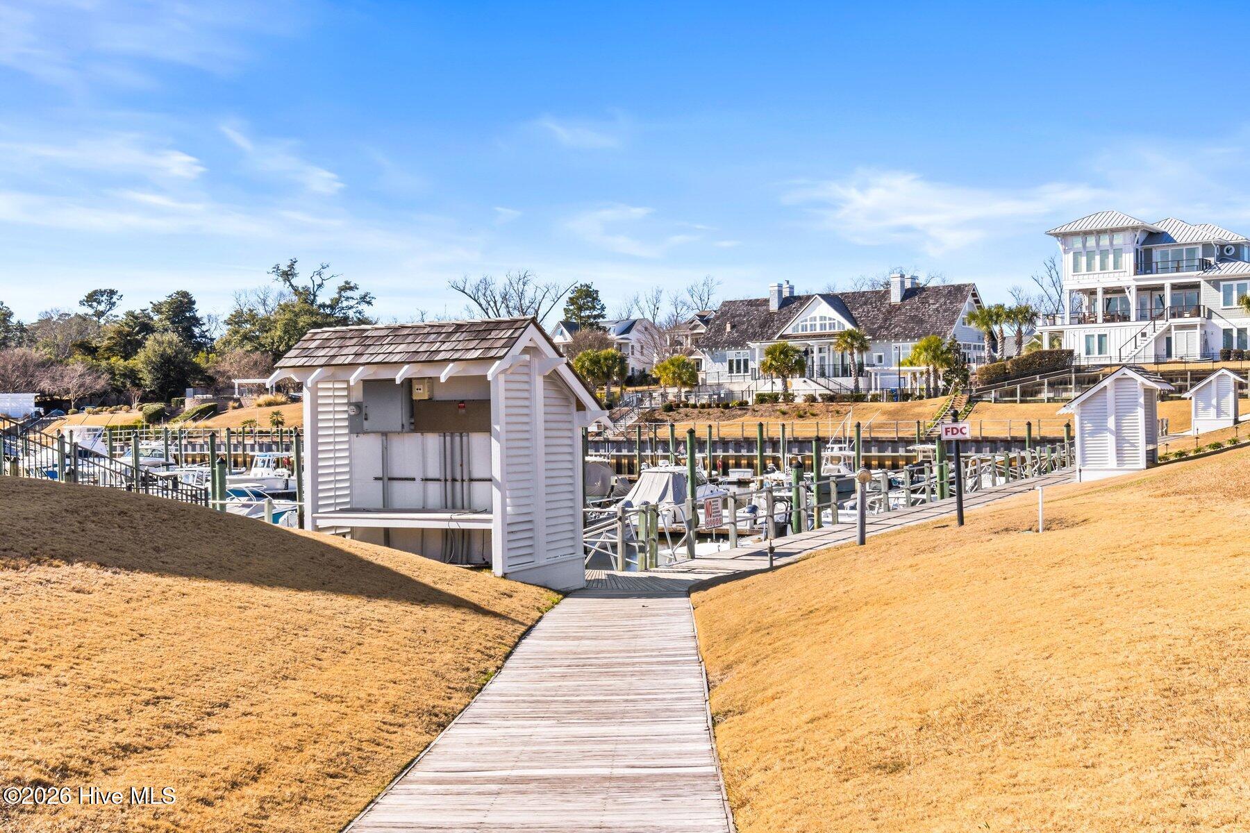 100550538 | Photo 71