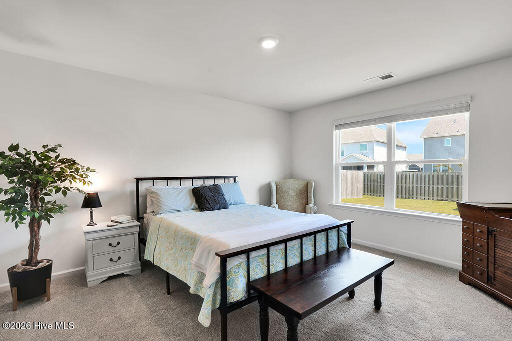 100569698 | Photo 20