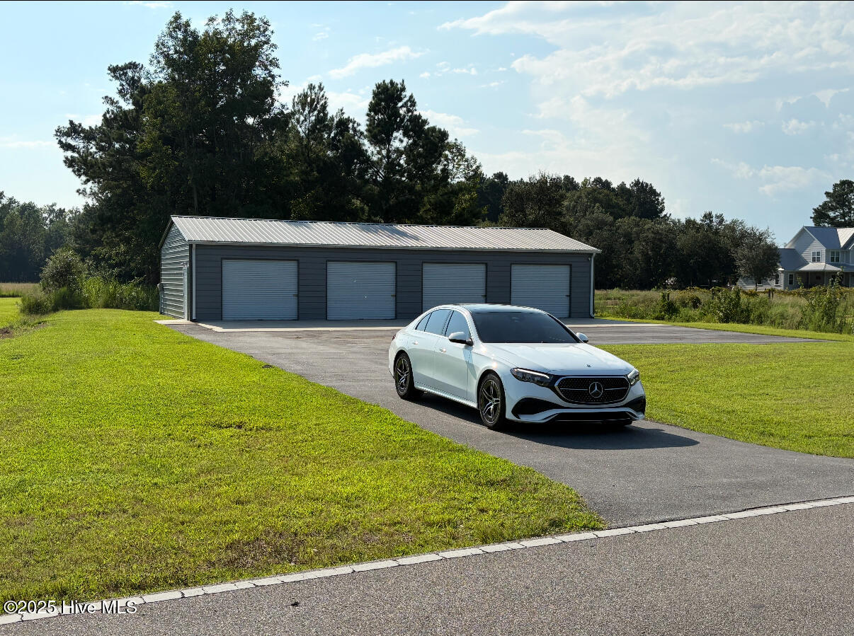 100485520 | Photo 32