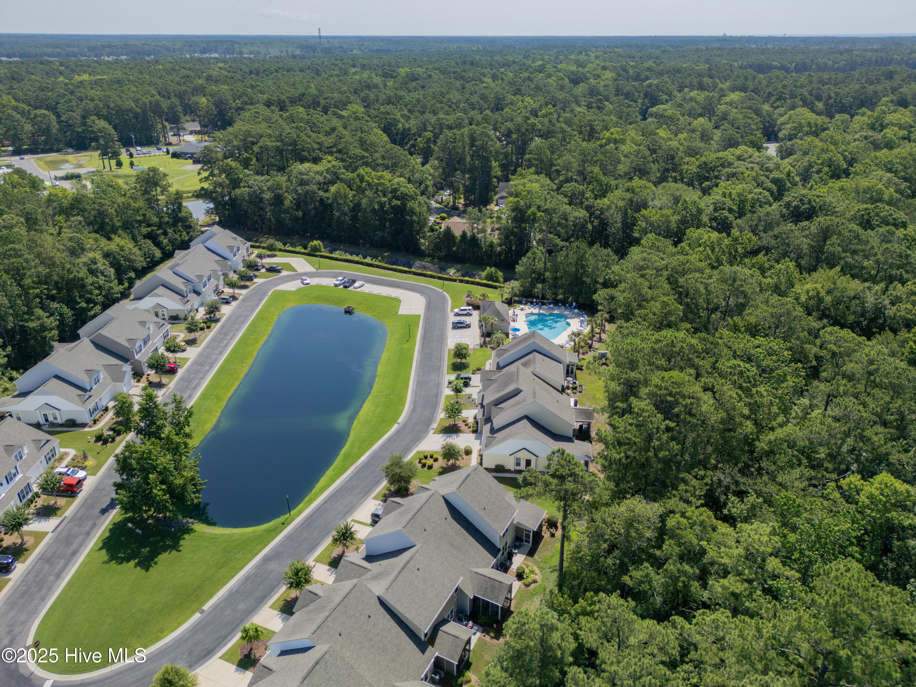 100516530 | Photo 41