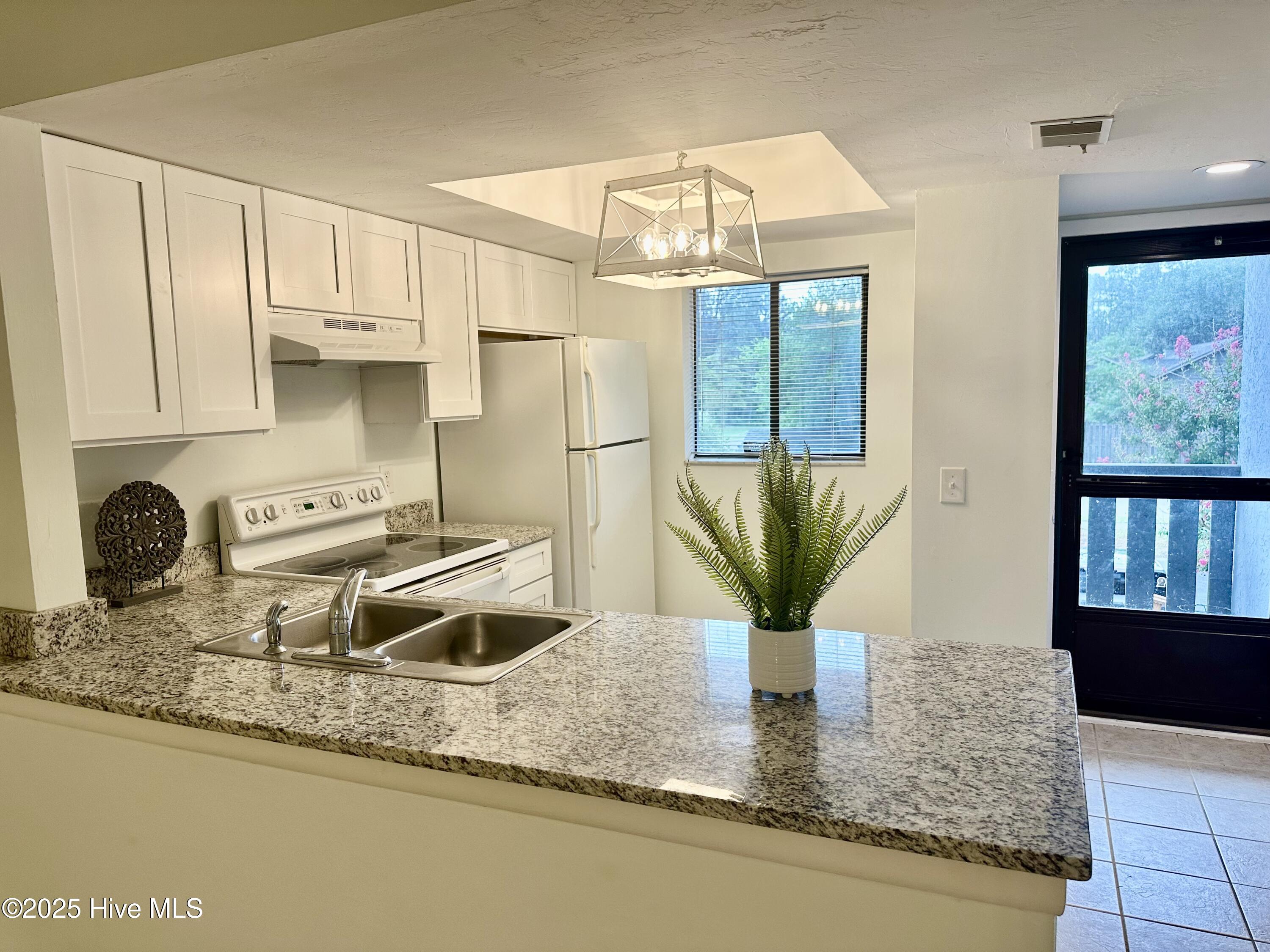 4451 Holly Tree Road, Wilmington, NC, 28412