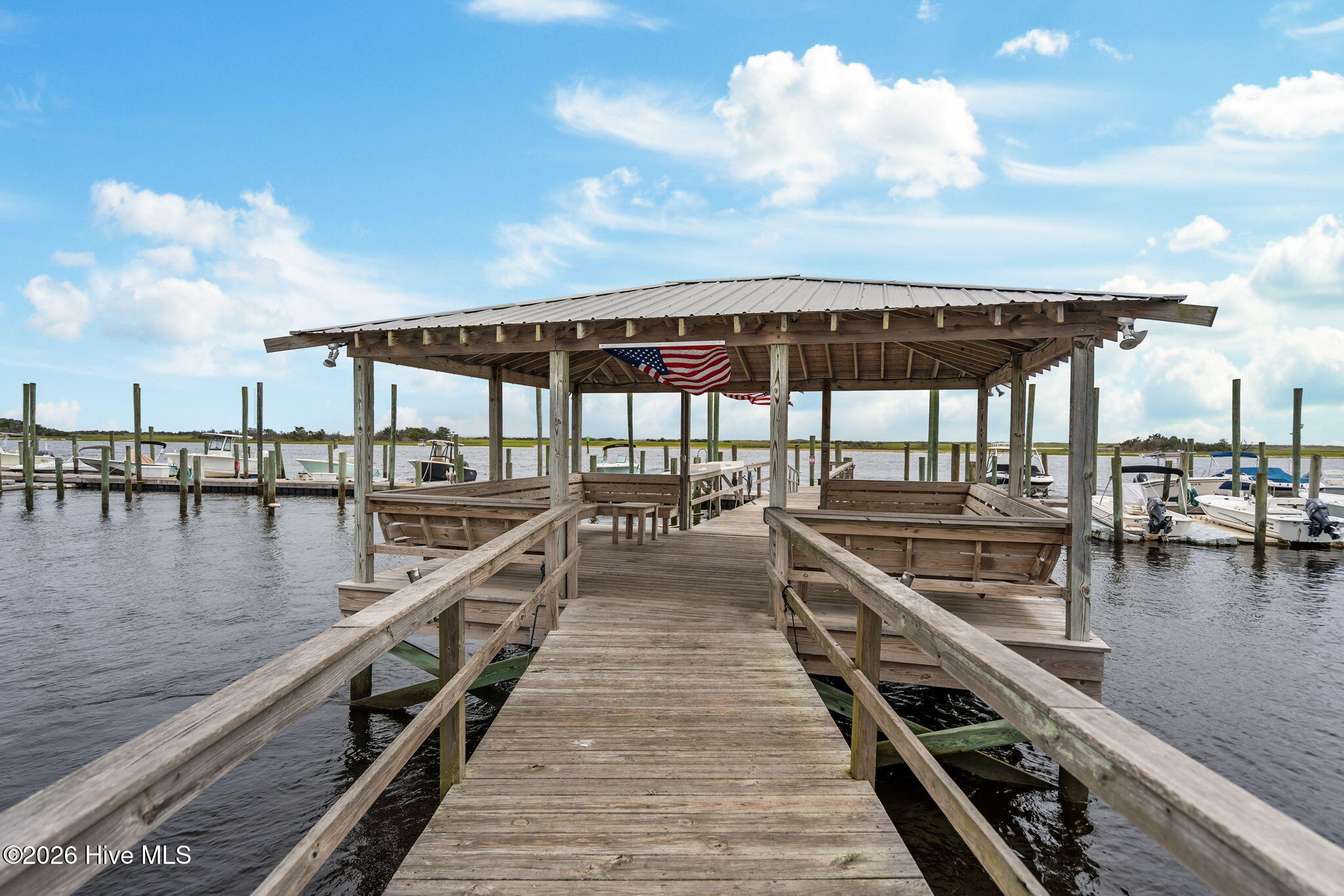 100569550 | Photo 63