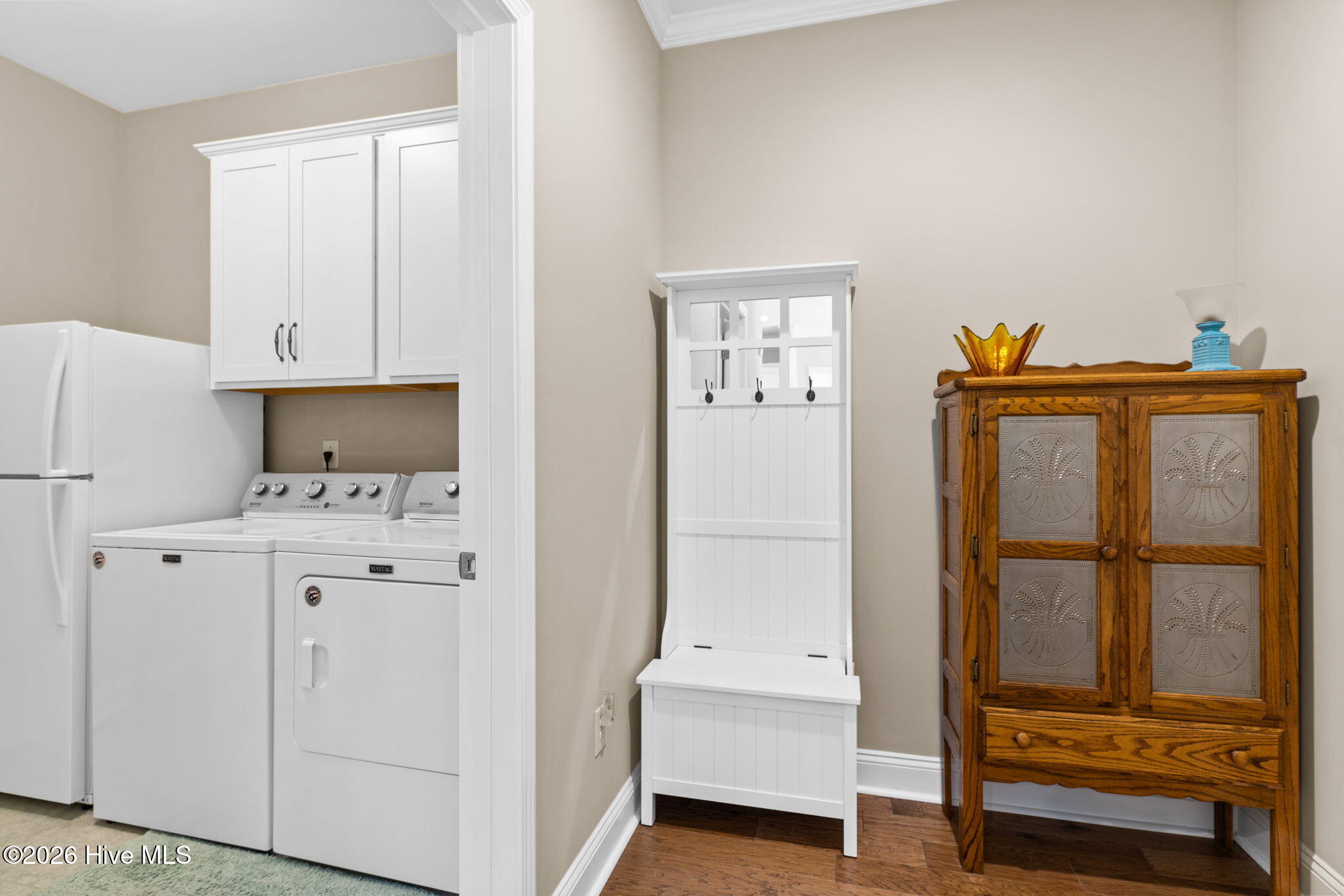 100560467 | Photo 36