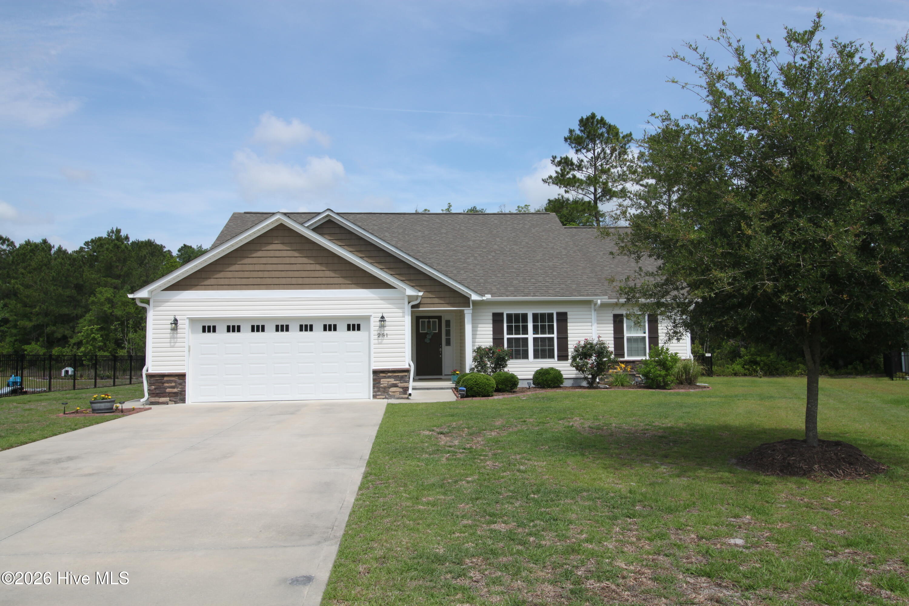 251 Patriot Drive,Newport